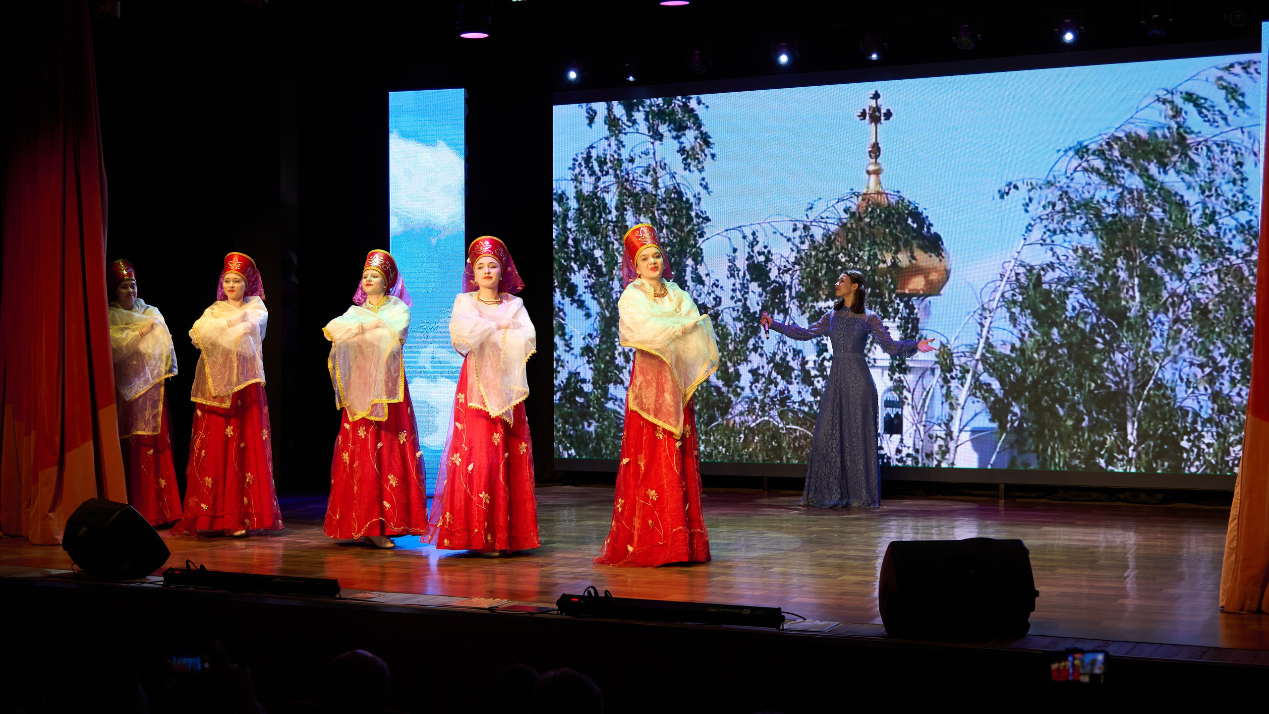 Концерт учащихся ДШИ № 18 «Мы делаем выбор сами». [fXph] Фотограф Масликов Илья. Съёмка мероприятий в Ленинске-Кузнецком