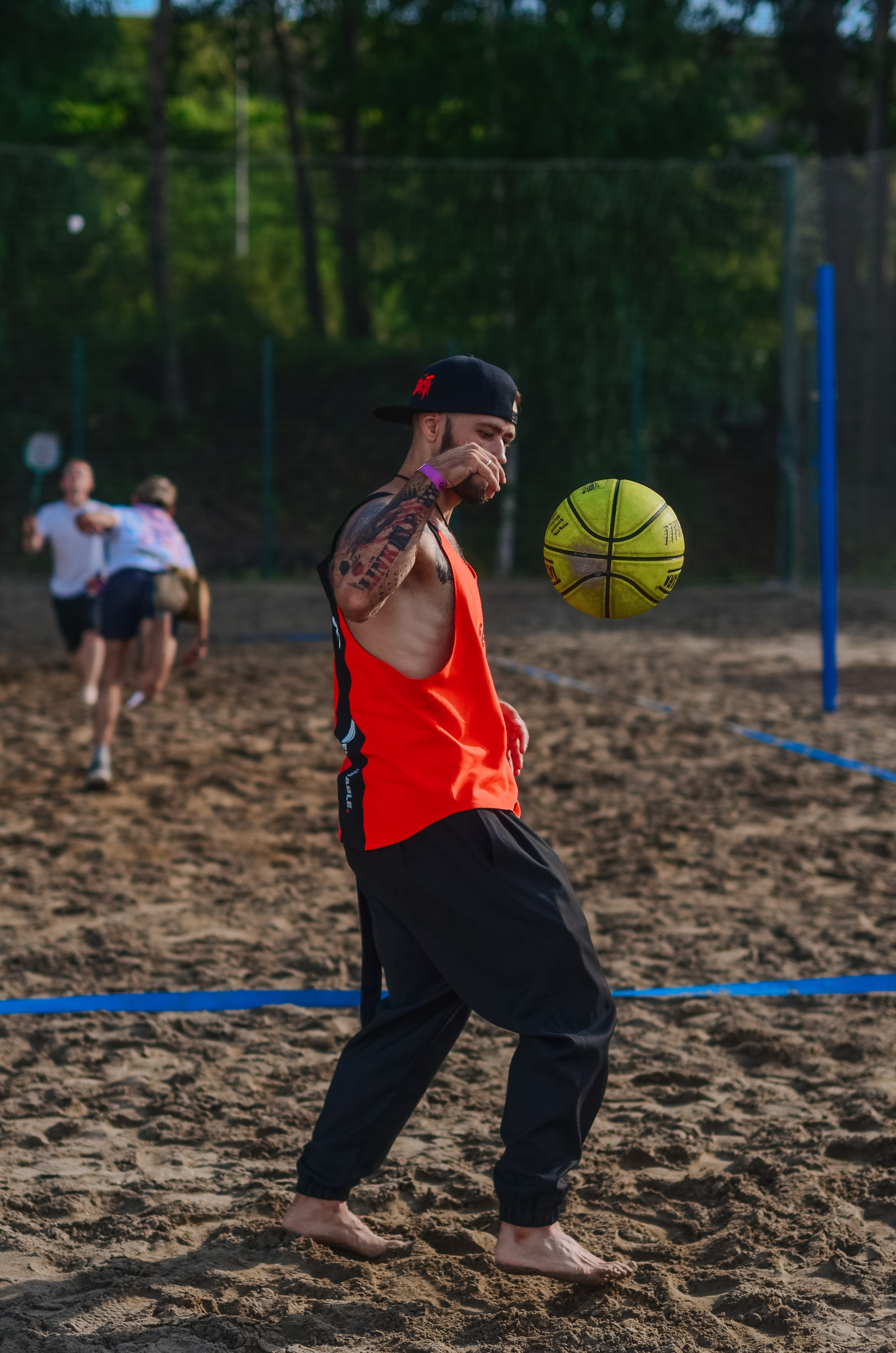 Фестиваль «Грань» 2025. Спортивная площадка. Денисова Аля — фотограф для парных съемок и индивидуальных историй в Барнауле