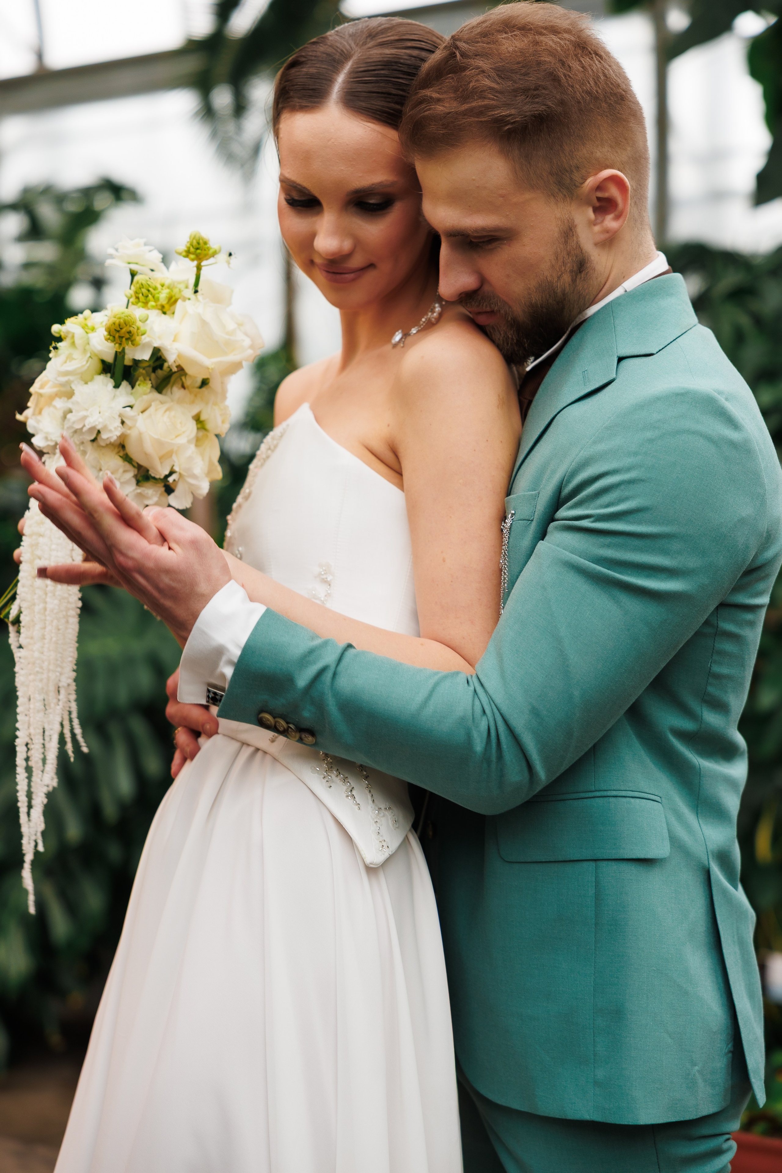 Свадебная прогулка в оранжерее. Питер. Свадебный и семейный фотограф в Москве Красинская Мария