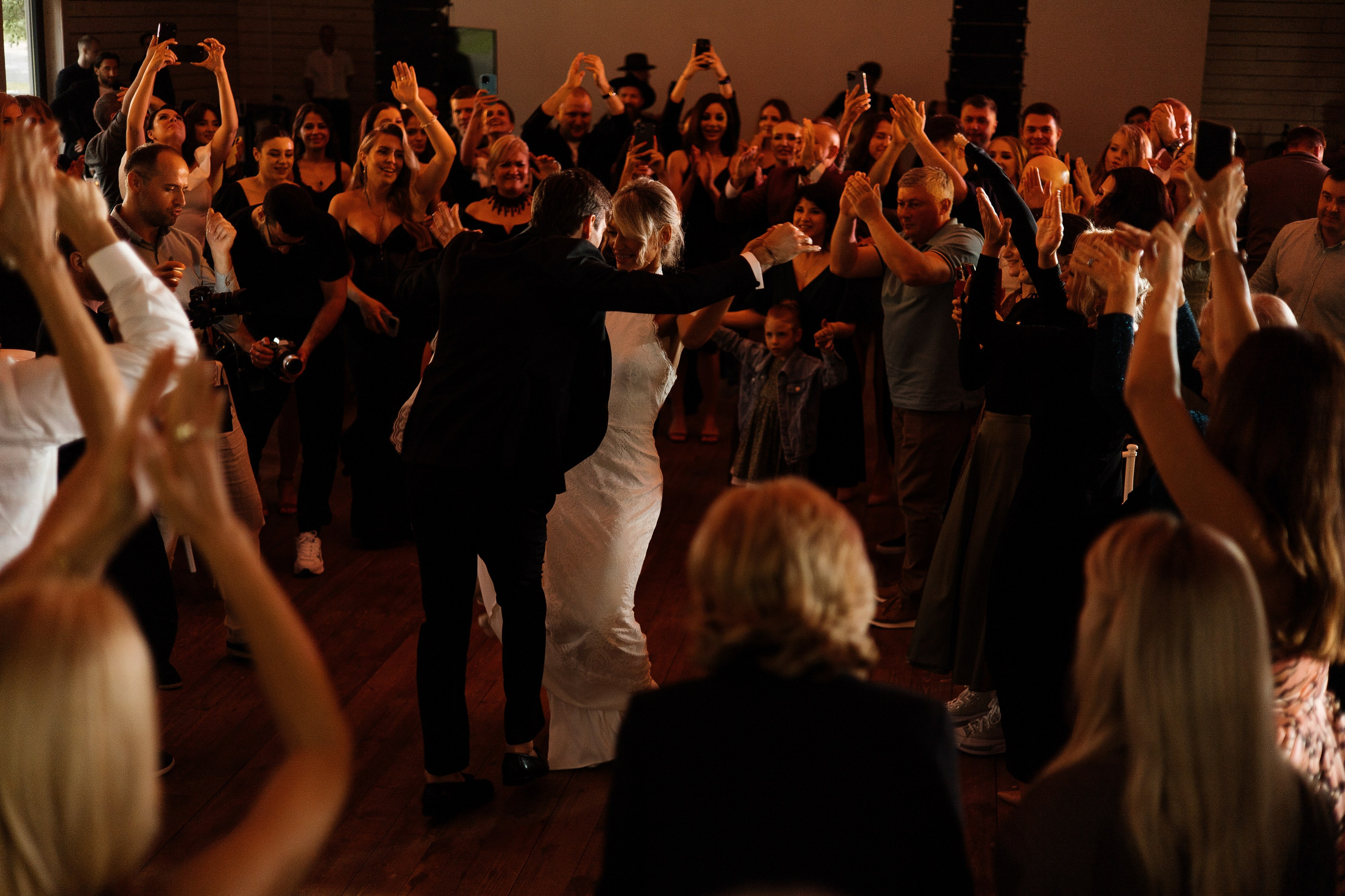 Suit up. Свадебный фотограф Саша Базенко