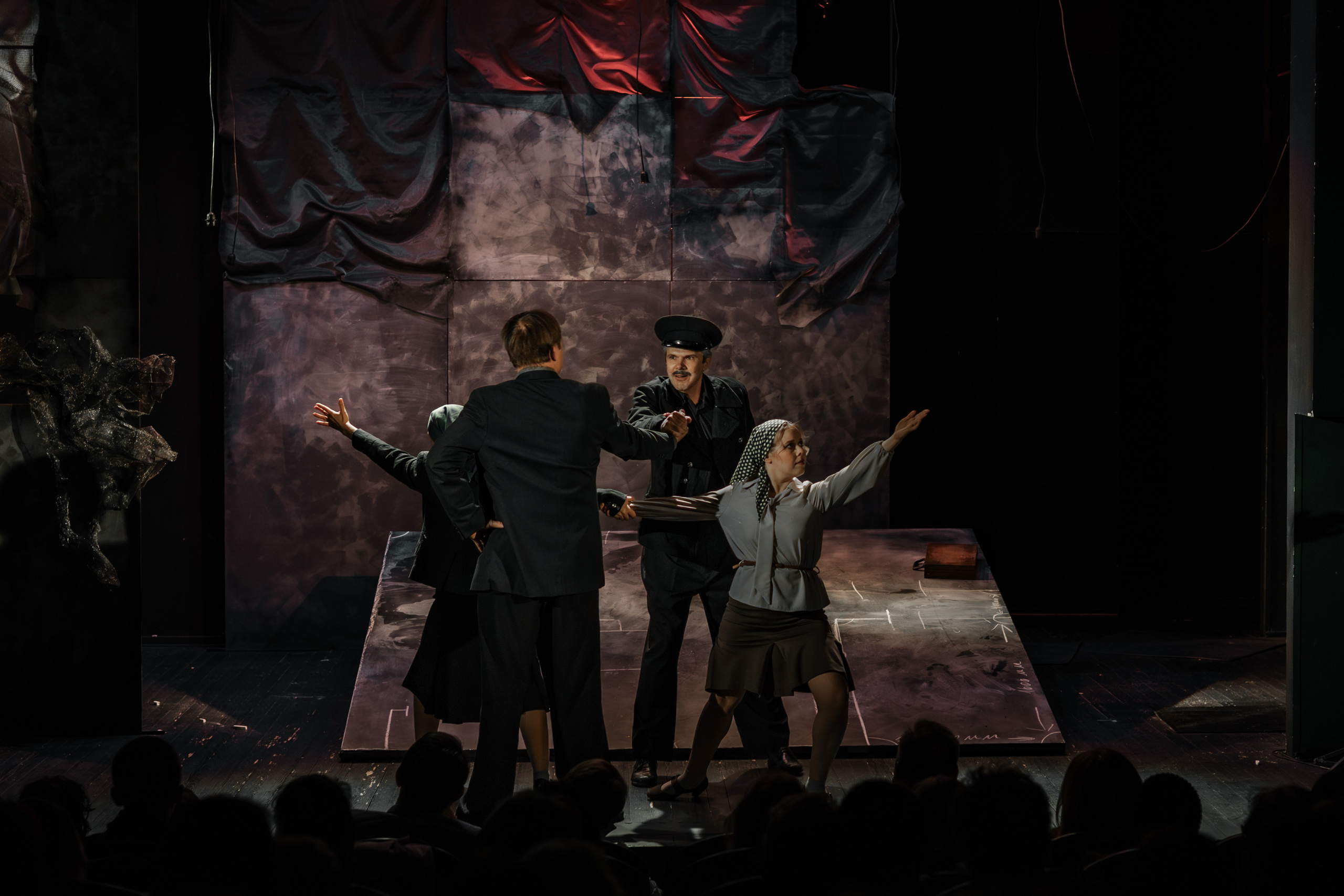 Театр Юного Зрителя «ФРО». Фотограф Марк Файзулин