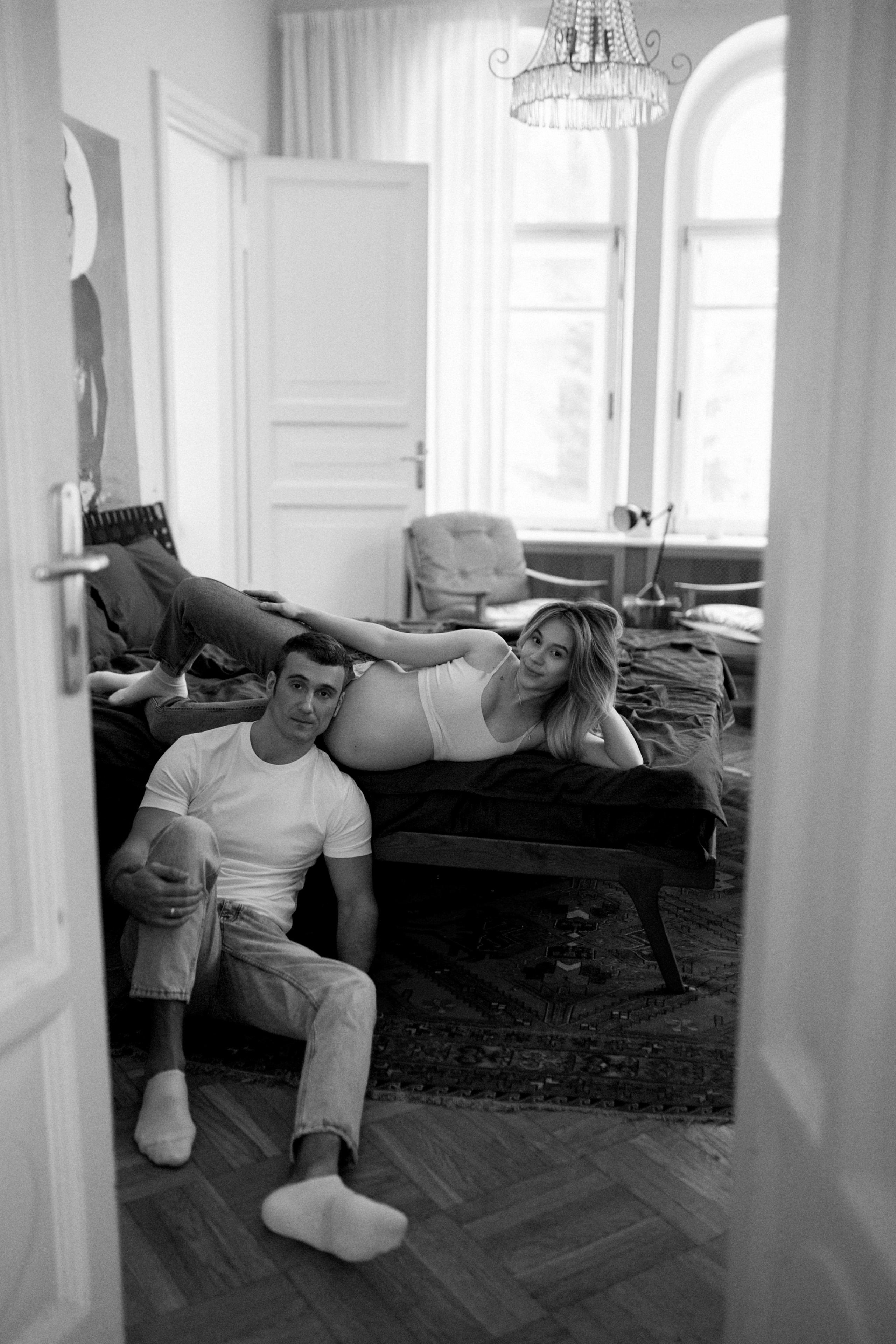 Фотосессия беременности. Сестры Карабаза. Фотографы и ретушеры в Москве и Санкт-Петербурге