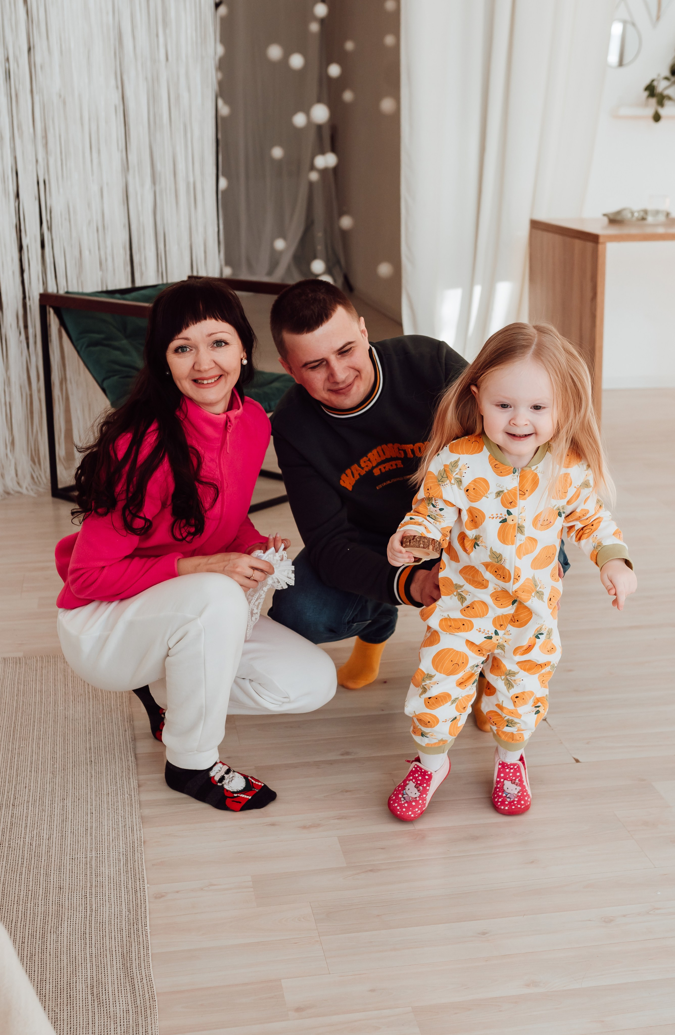 Фотосъемка мамы с дочкой. Фотограф Ким Наталья в Красноярске