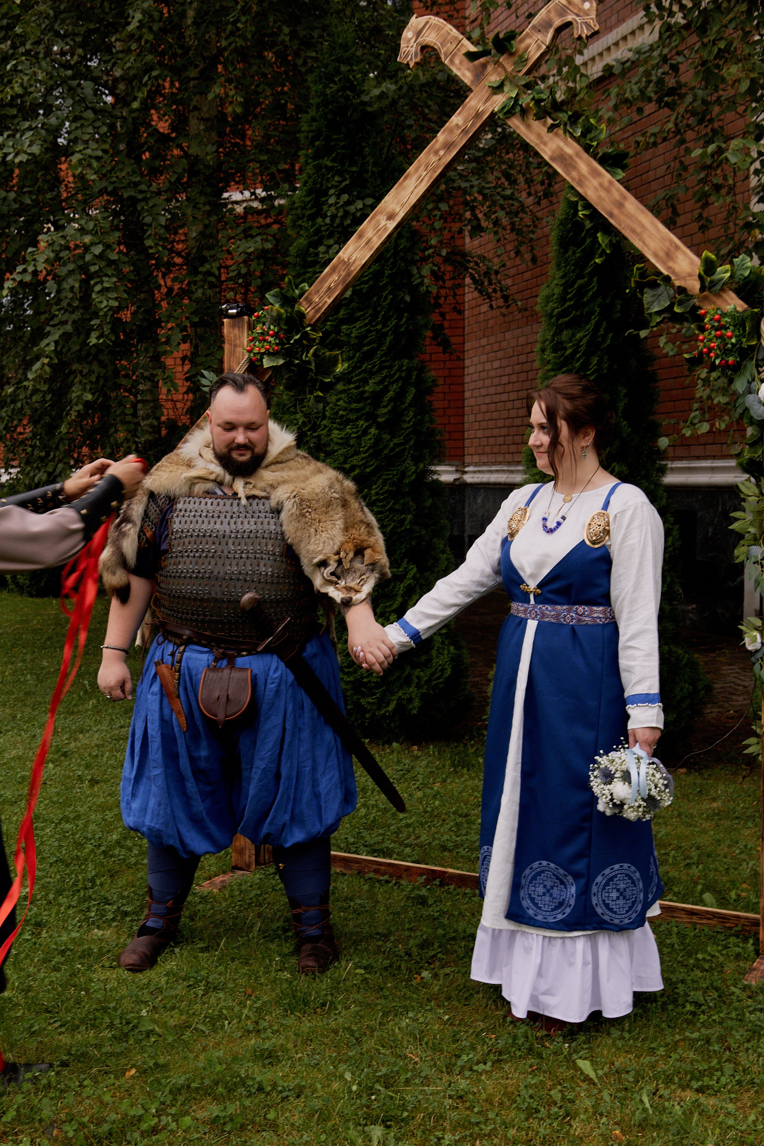 Юлия и Антон. Выездная роспись в стиле викингов. Фотограф лавстори Москва/МО Приятелева Ангелина