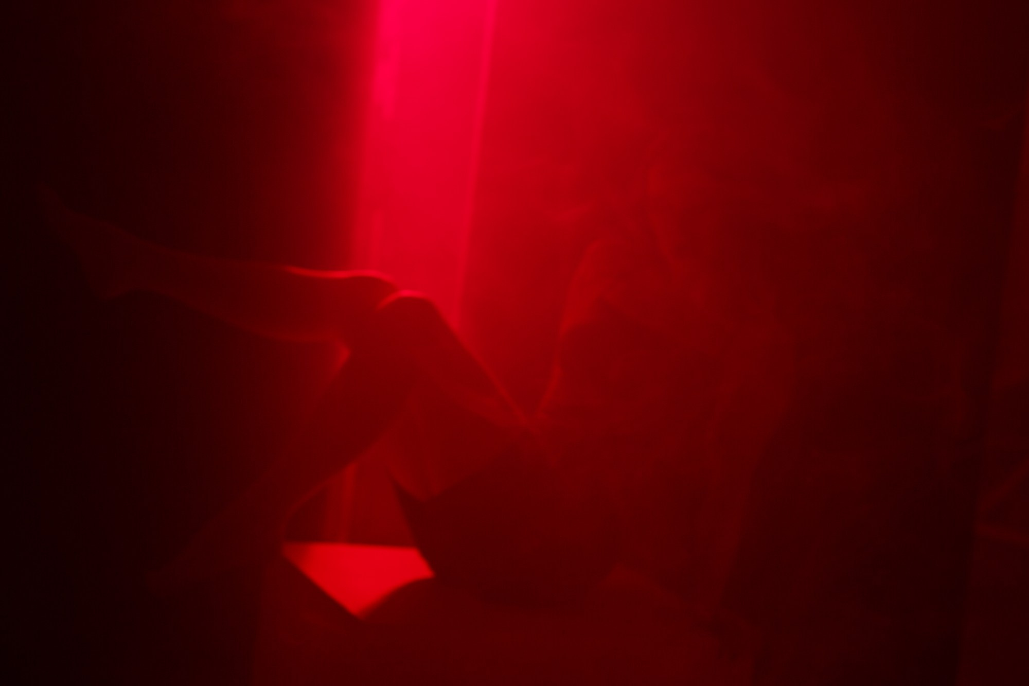 Smoke in the red faction. Фотограф Сочи, Сириус, Адлер, Красная поляна Суворов Анатолий