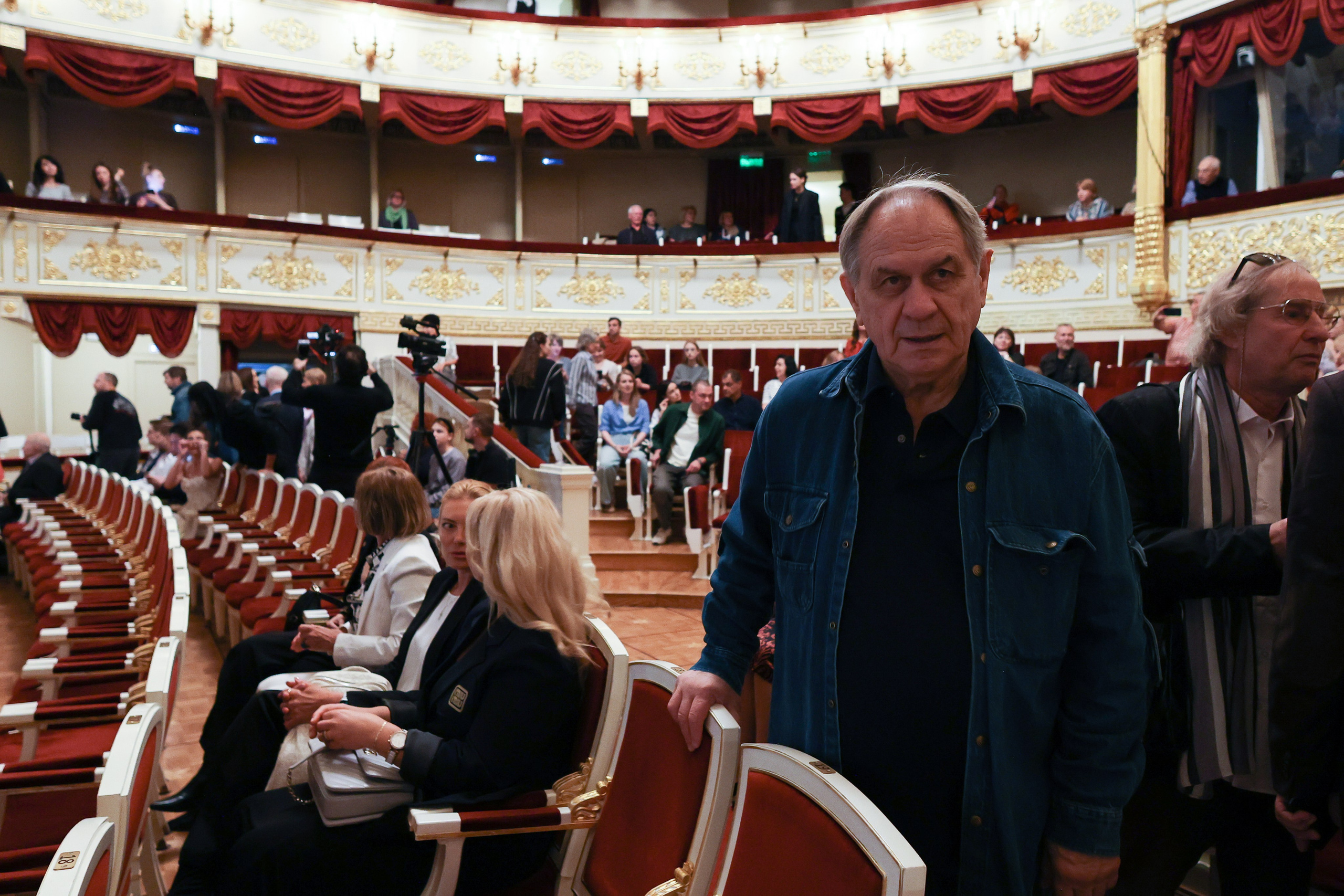 Сбор труппы Малого театра 2025. Reportage, architectural, fine art photographer Lena Melnikova in Moscow