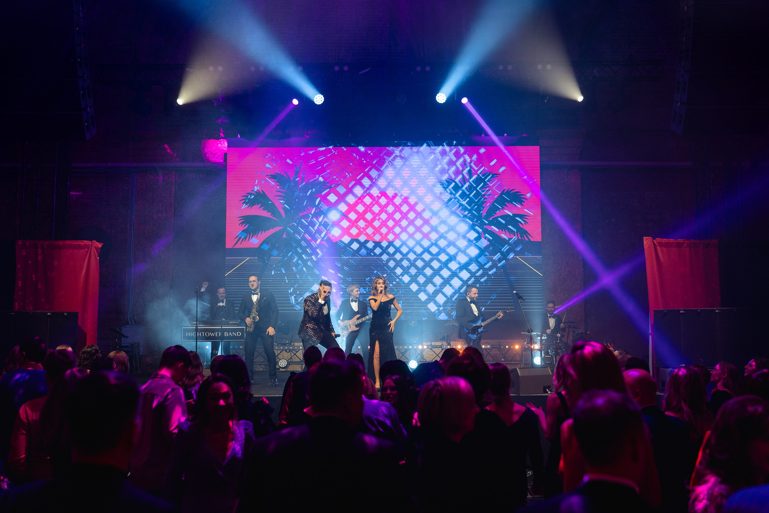 Новогодний корпоратив. КОРПОРАТИВНЫЙ, ИМИДЖЕВЫЙ И РЕПОРТАЖНЫЙ ФОТОГРАФ МАКСИМ МЕШ