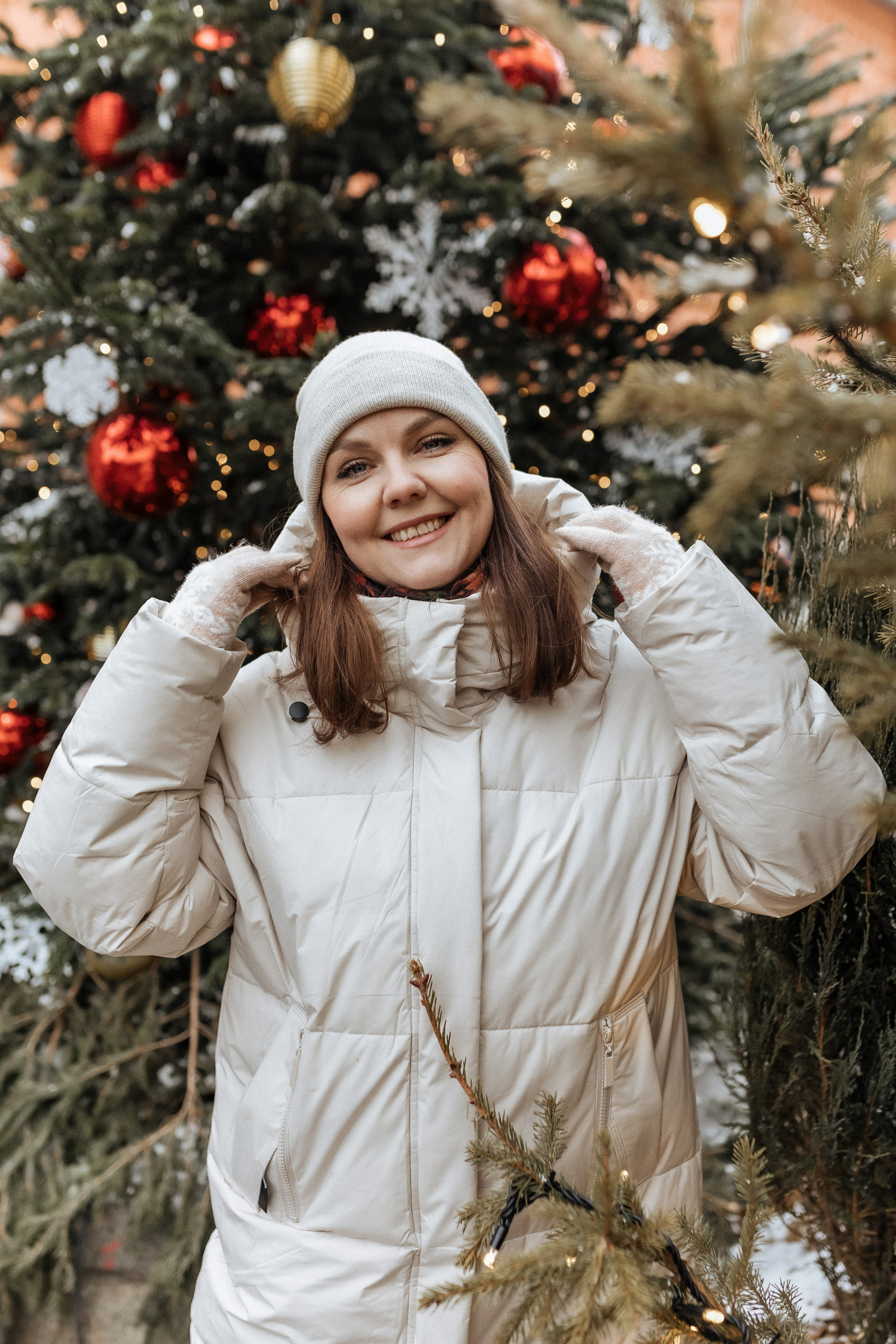 Новогодняя прогулка, ГУМ-ярмарка. Ира и Маша!. Профессиональный фотограф, Москва |Видное Елена Елизарова