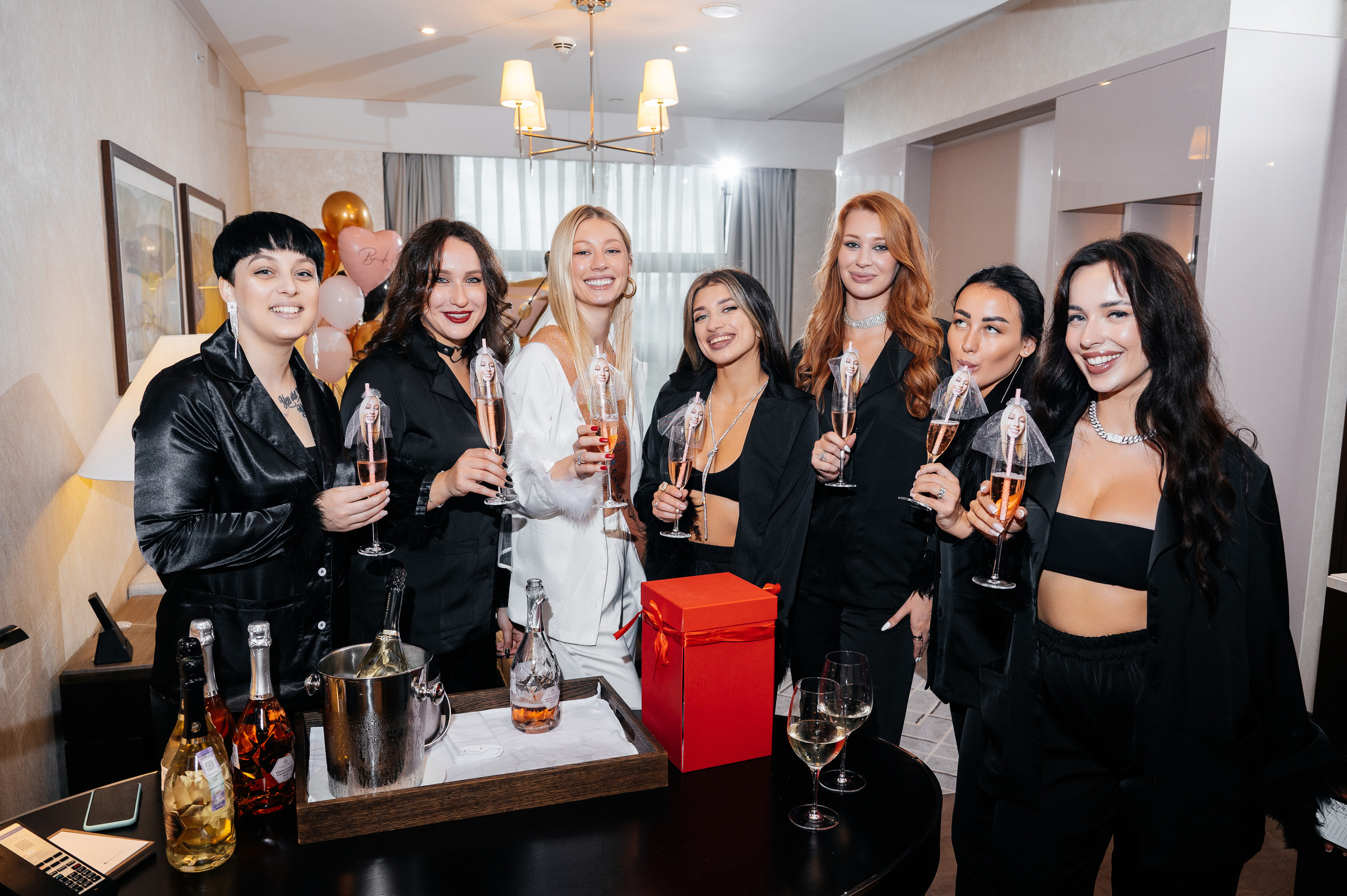 Bachelorette party at Hyatt regency. Wedding photographer in Moscow and around the world Andrey Medvednikov