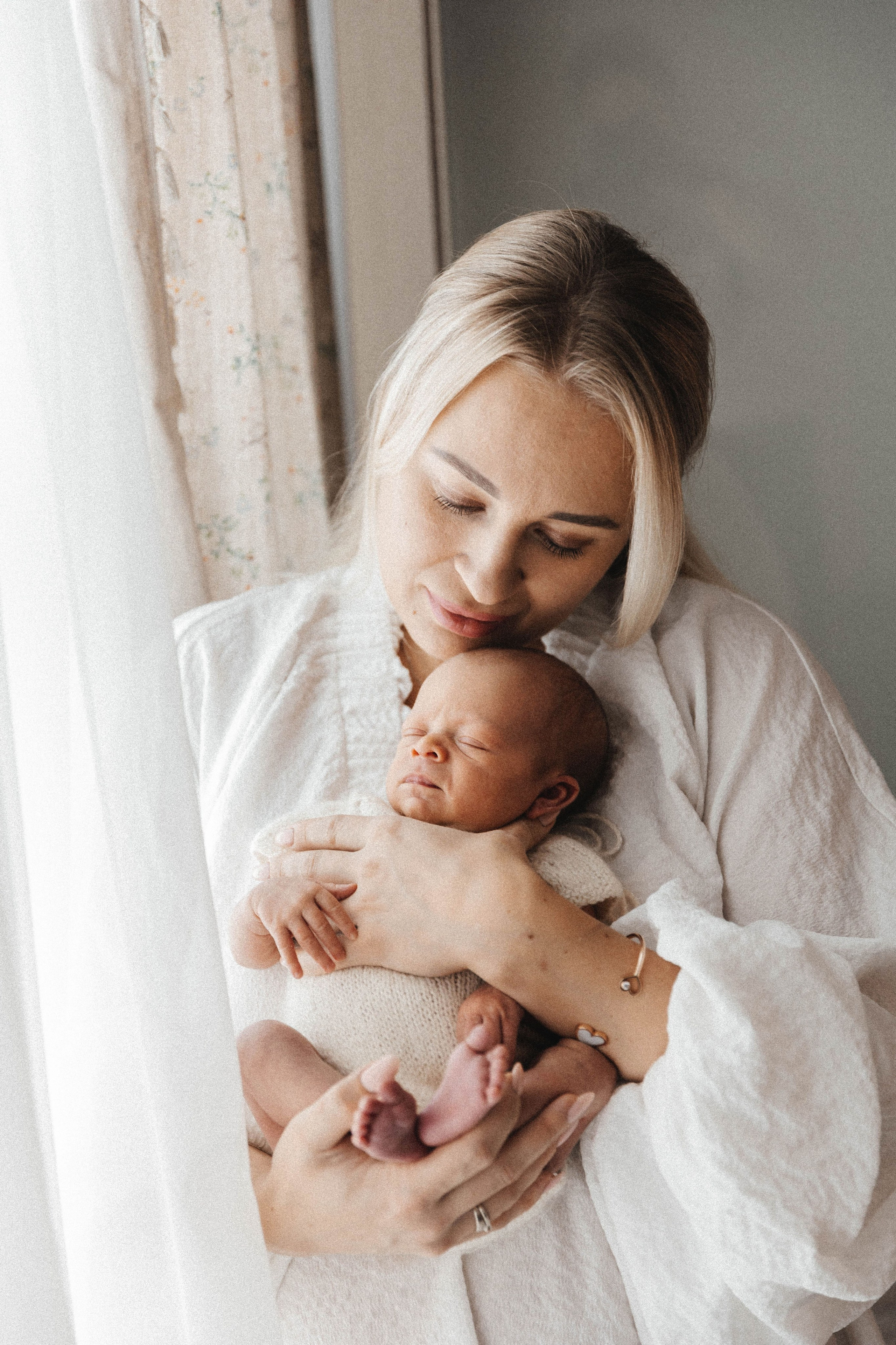 Альбом с естественной фотосессией ньюборн. Фотограф новорожденных Москва, Люберцы, Жуковский, Раменское