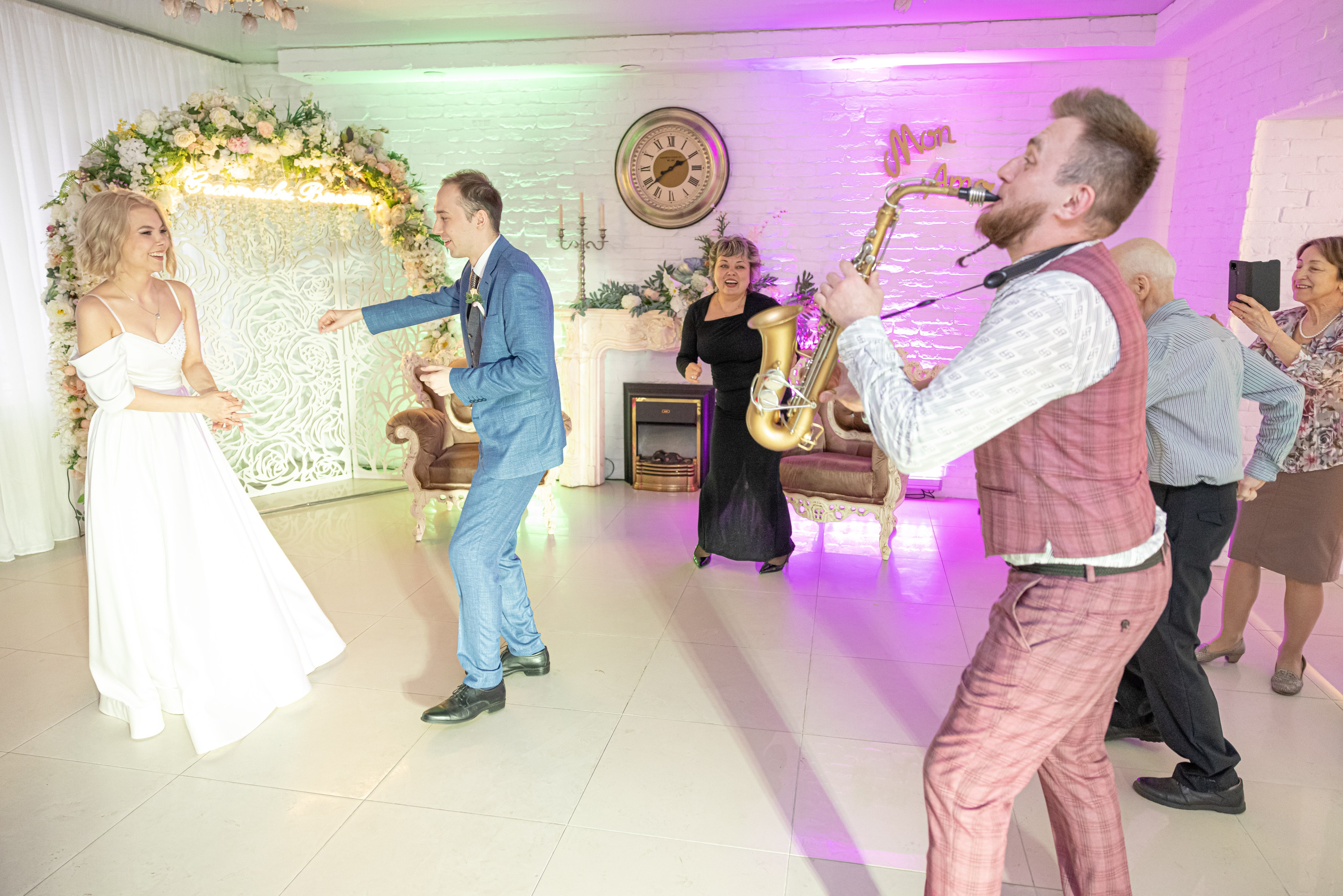 Александр и Диана. Свадебный фотограф Иван Петров