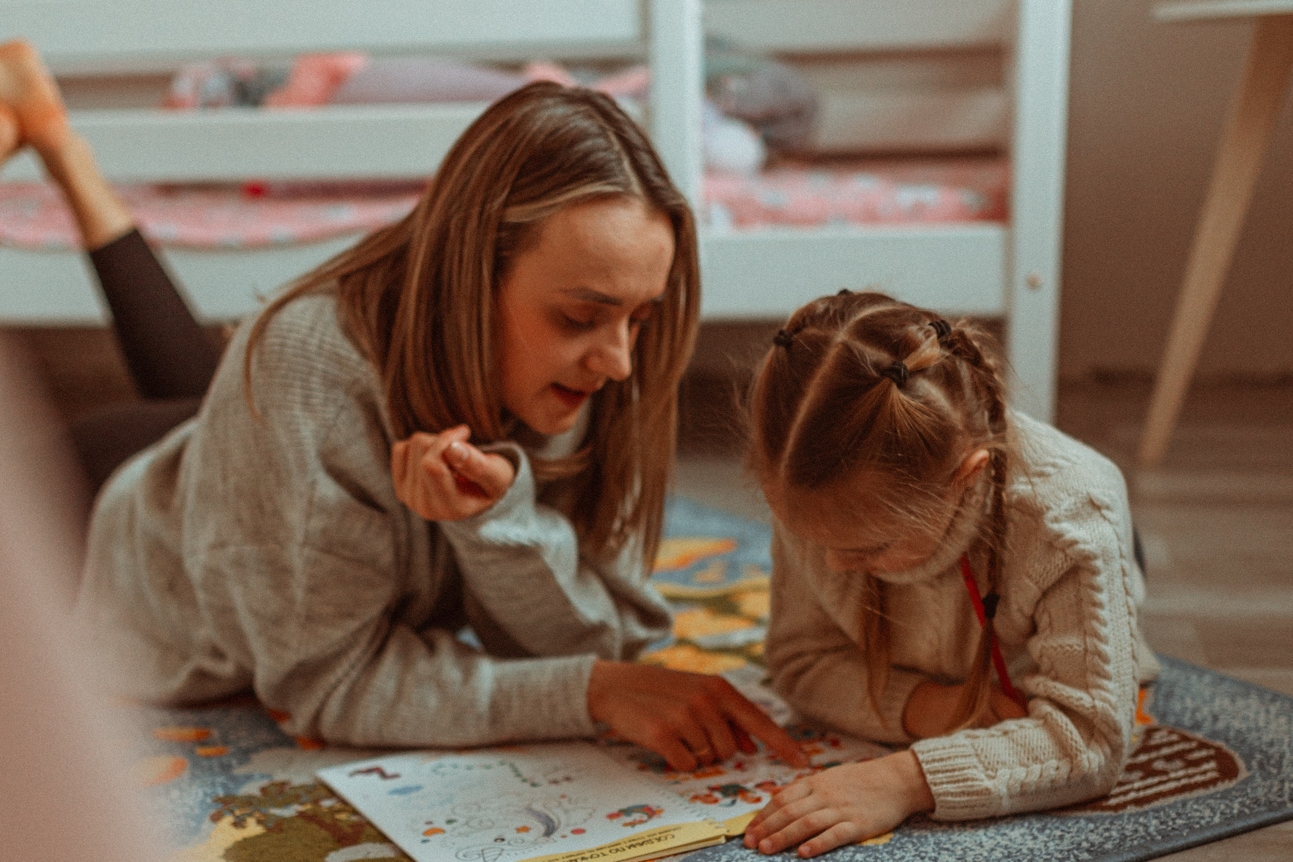 Даша и Арина. Семейный фотограф lifestyle в Новосибирске Елена Шпилевая