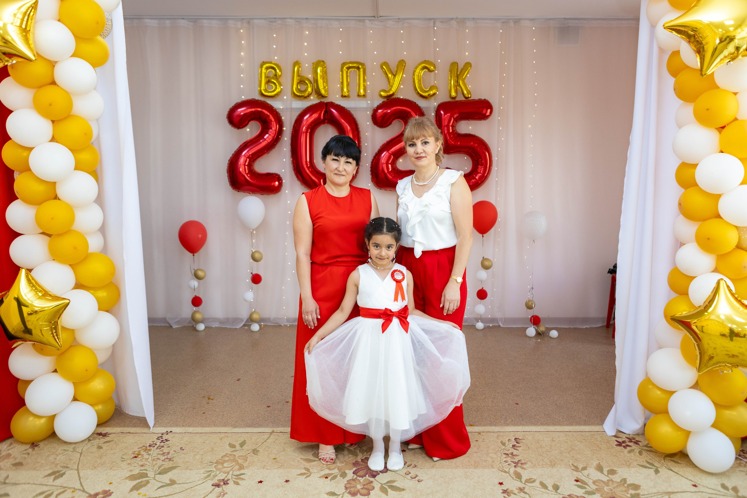 Выпускной в детскому саду 2025 год. Свадебный и предметный фотограф Ренат Каламперов