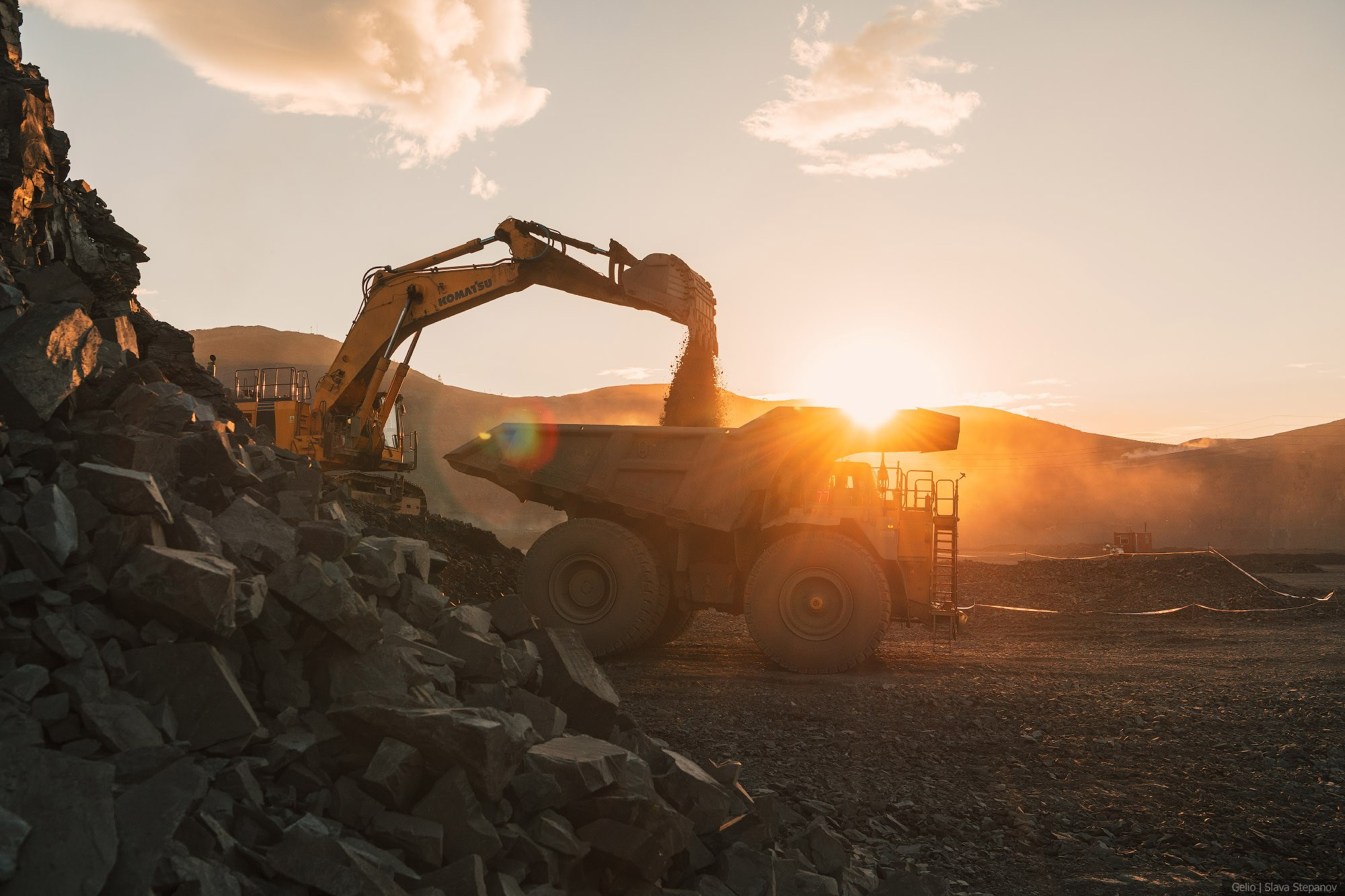 Добыча. Фотограф Слава Степанов, Gelio