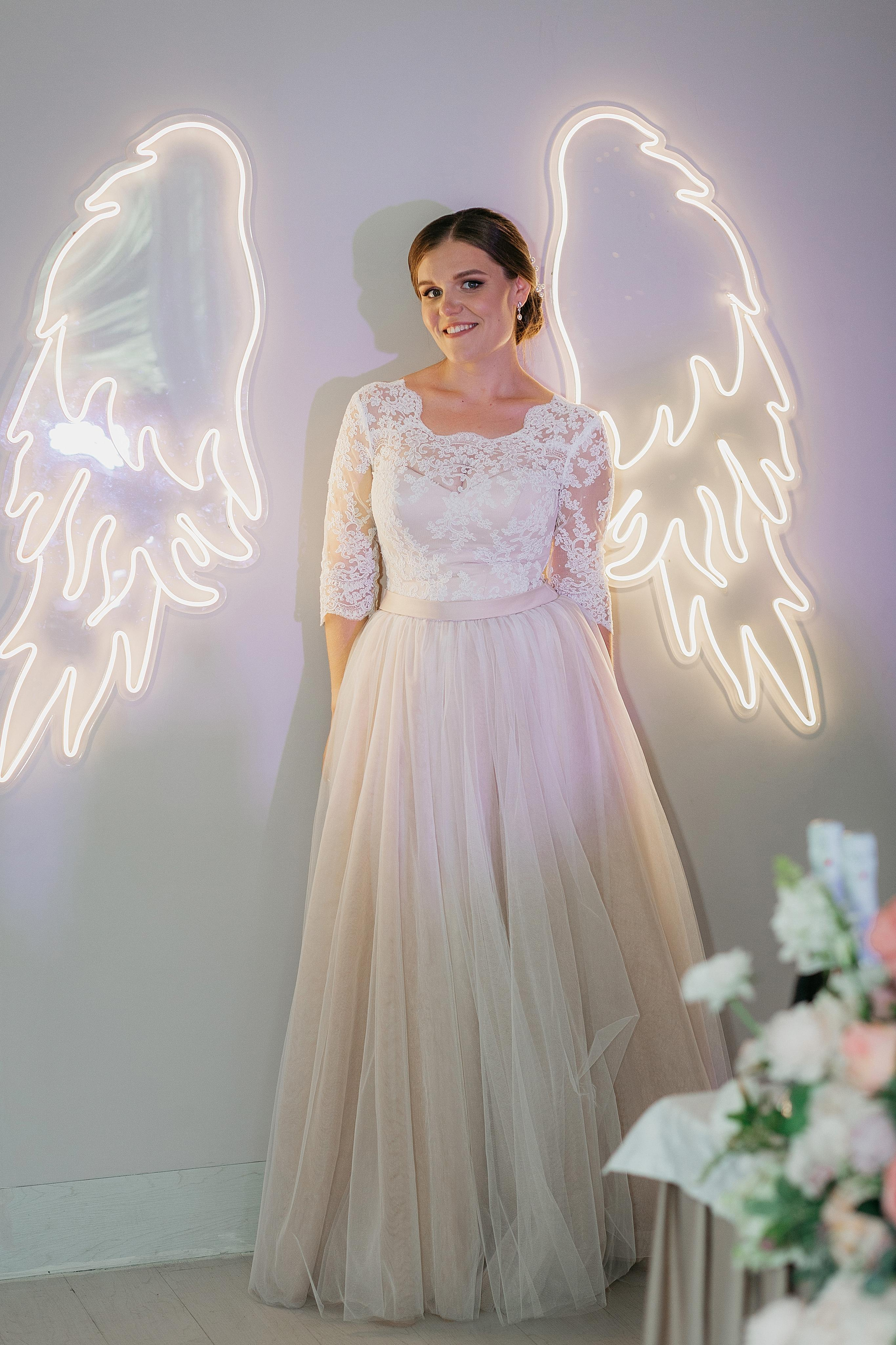 Лидия и Игорь: сборы невесты, Второй Дворец, Исаакиевская площадь, банкет. Душевный фотограф в Санкт-Петербурге. Свадебные и семейные фотосессии