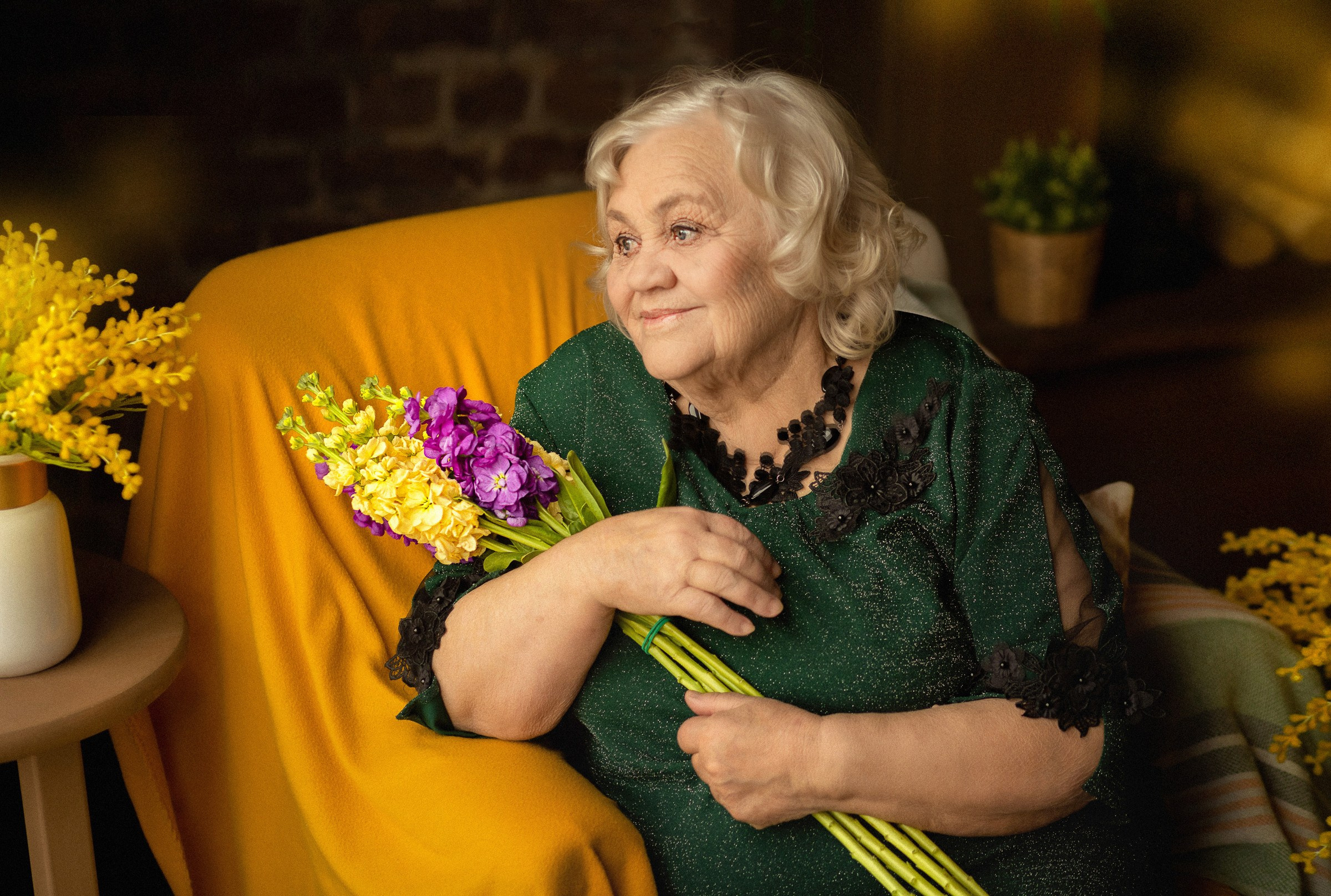 Портрет родителей в студии СПБ, фотосессия для родителей в студии СПБ, семейная фотосессия СПБ, фотосессия взрослых людей СПБ, портрет мамы в студии СПБ