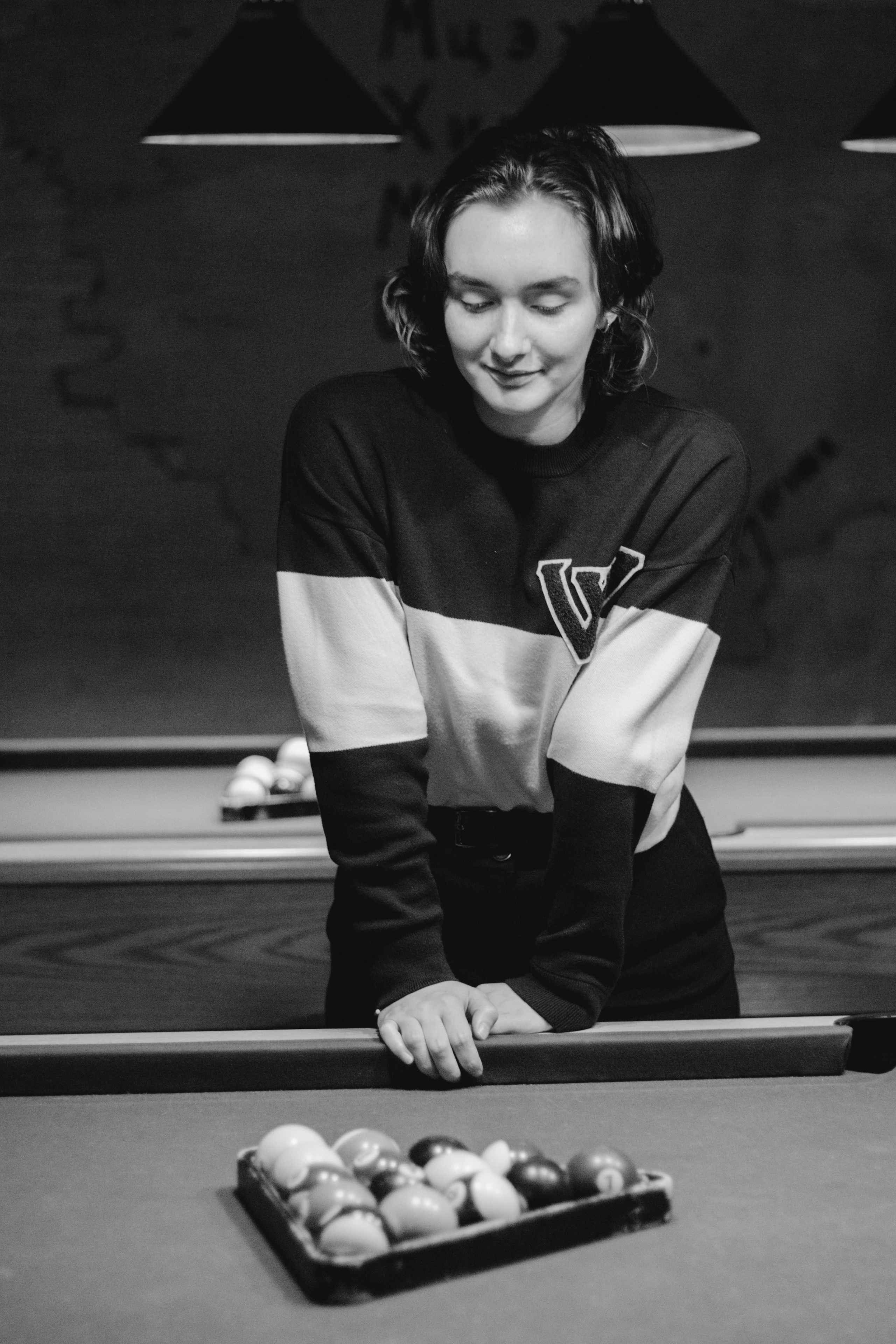 Бильярдная «Крученых» некрореализм. Юля Мурашова портретный и документальный фотограф