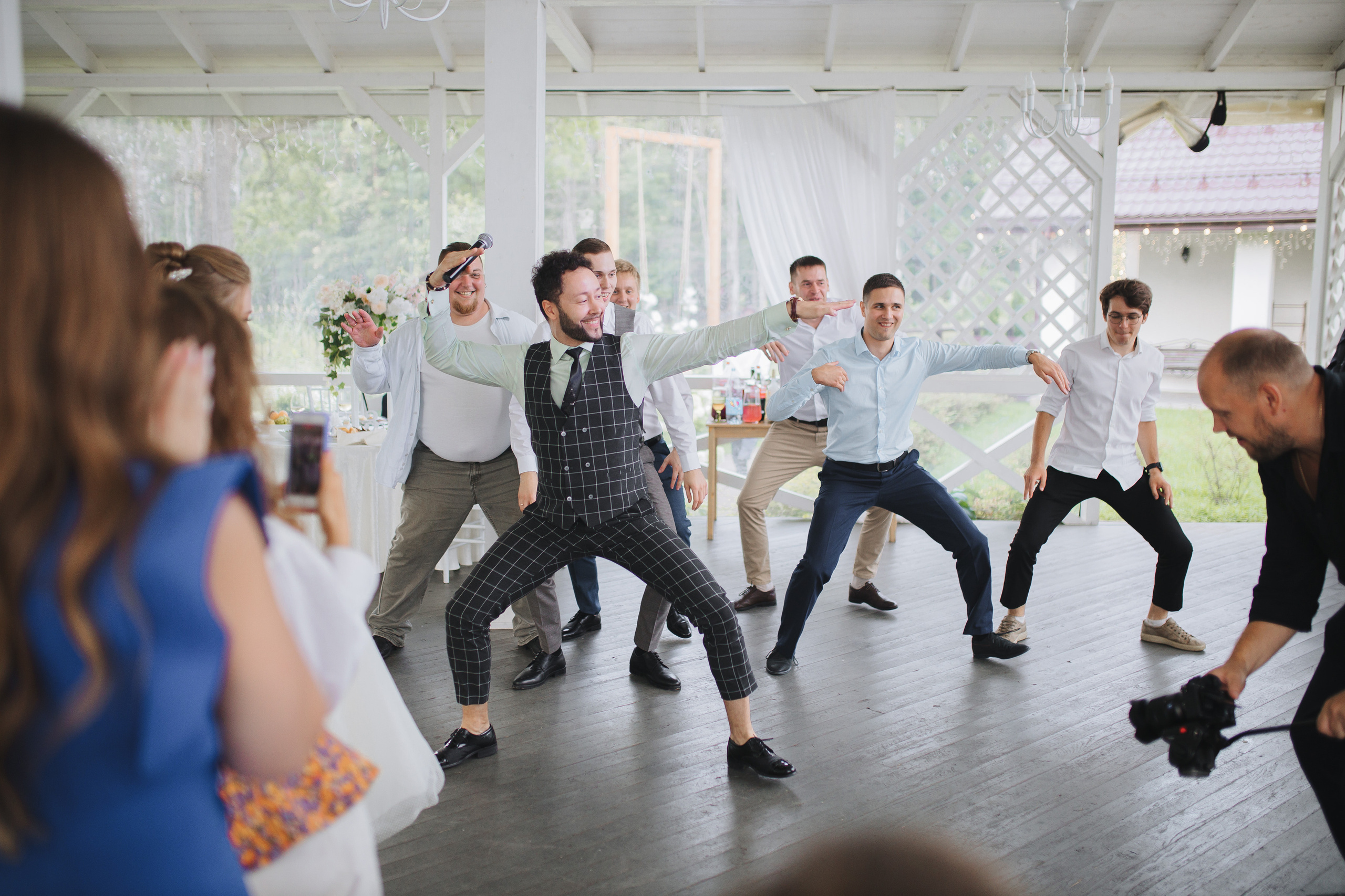 Ведущий Лойм. Подрядчики и друзья сети свадебных площадок House for wedding