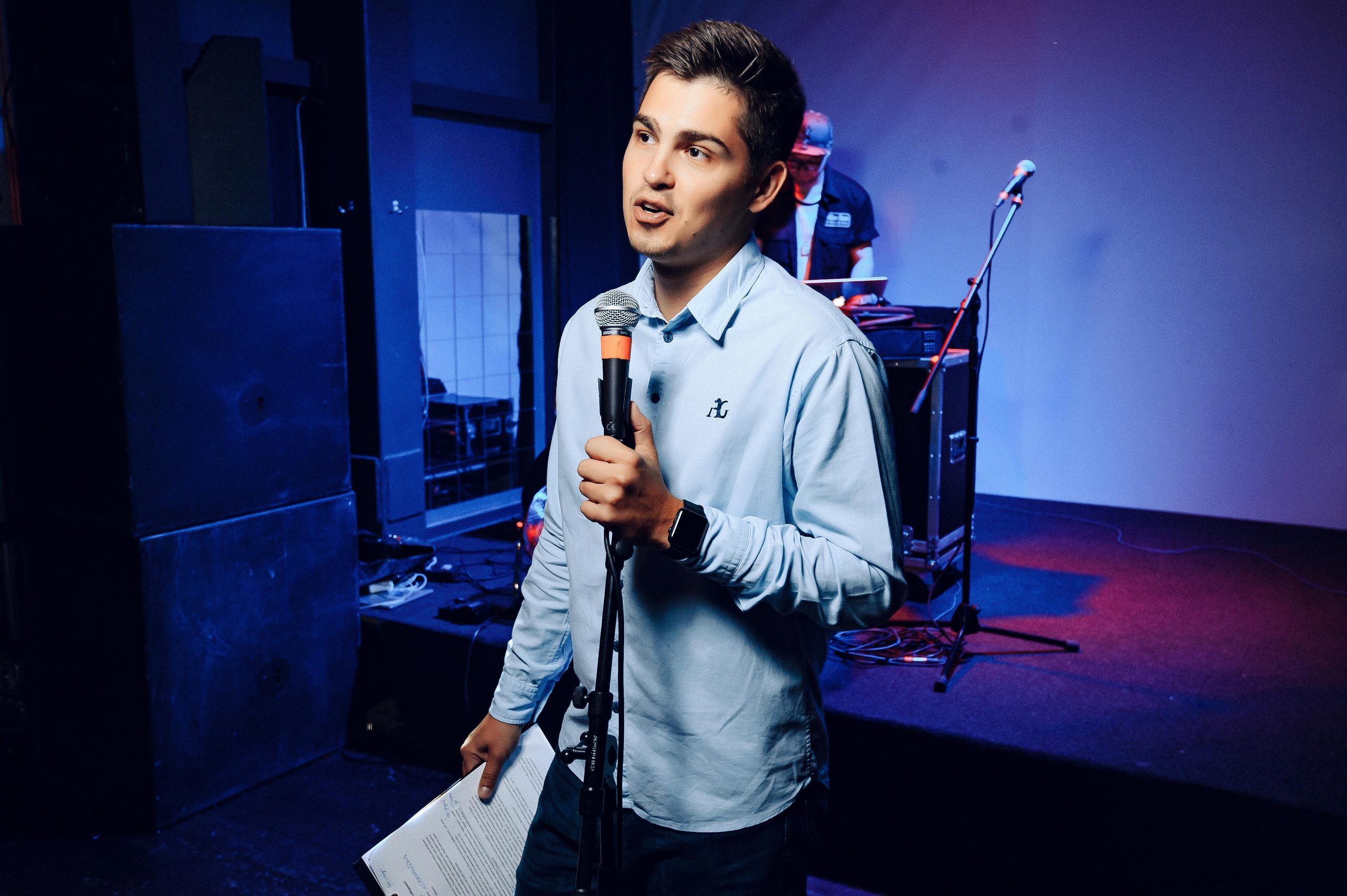 Ведущий Щербиненко. Подрядчики и друзья сети свадебных площадок House for wedding