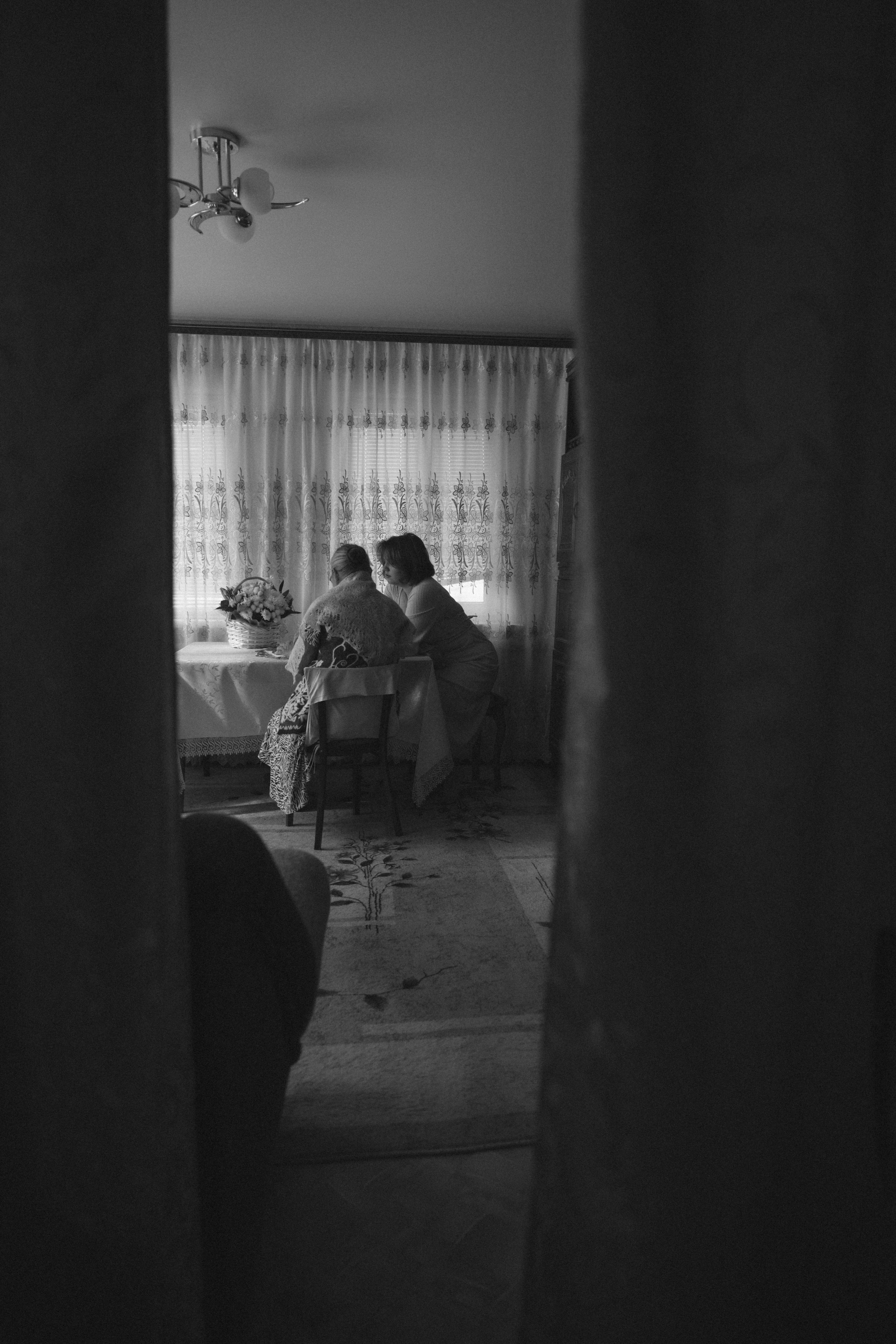 Аня и бабушка. Семейный фотограф Губкин/Старый Оскол