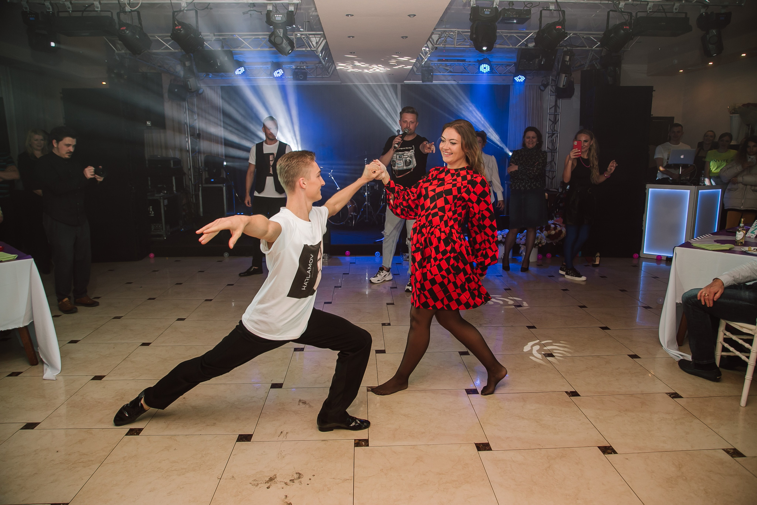 С «Иванушками». Фотограф в Красноярске Надежда Воскресенская