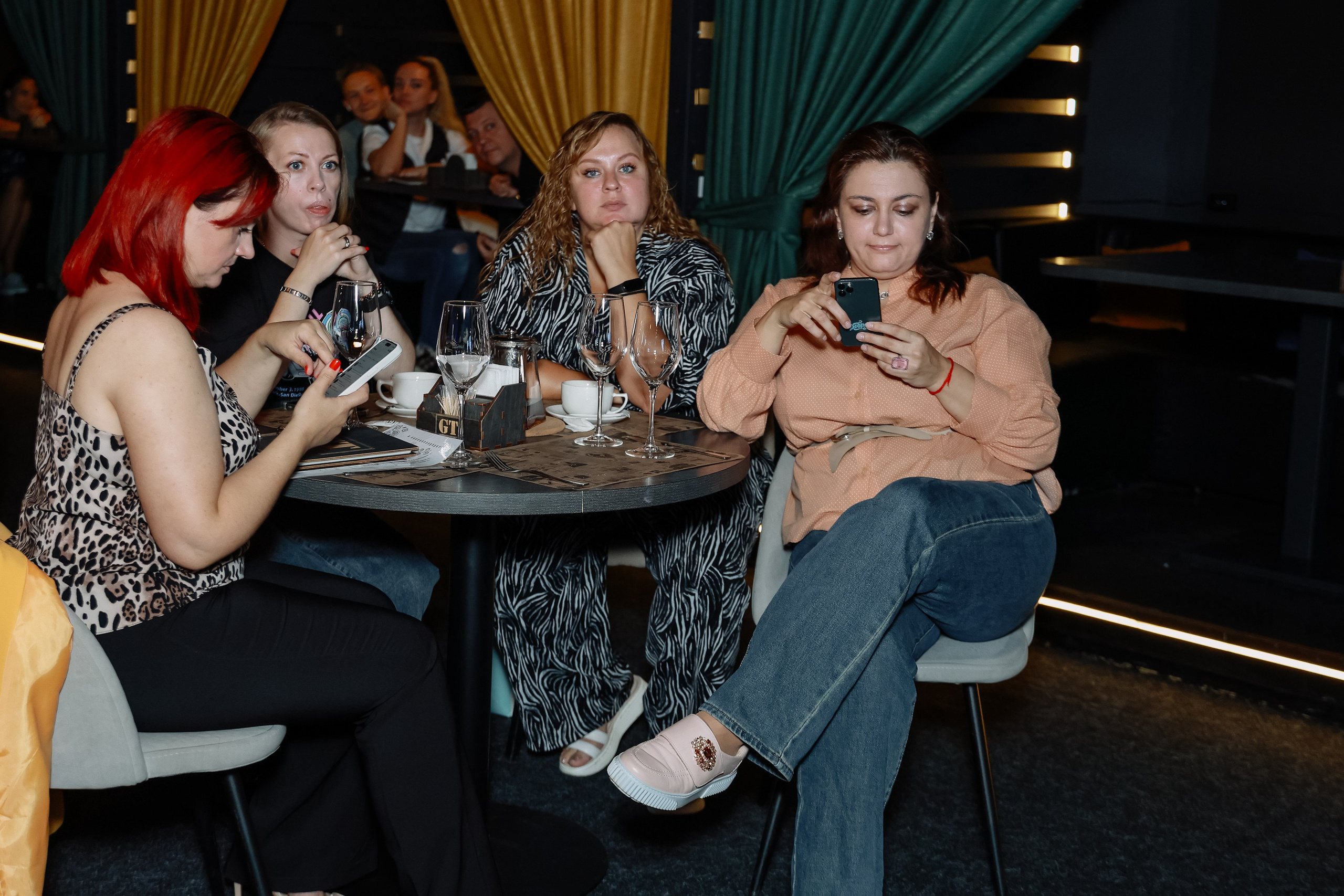 Красивый бизнес в Tomson. Фотограф Юлия Мальцева