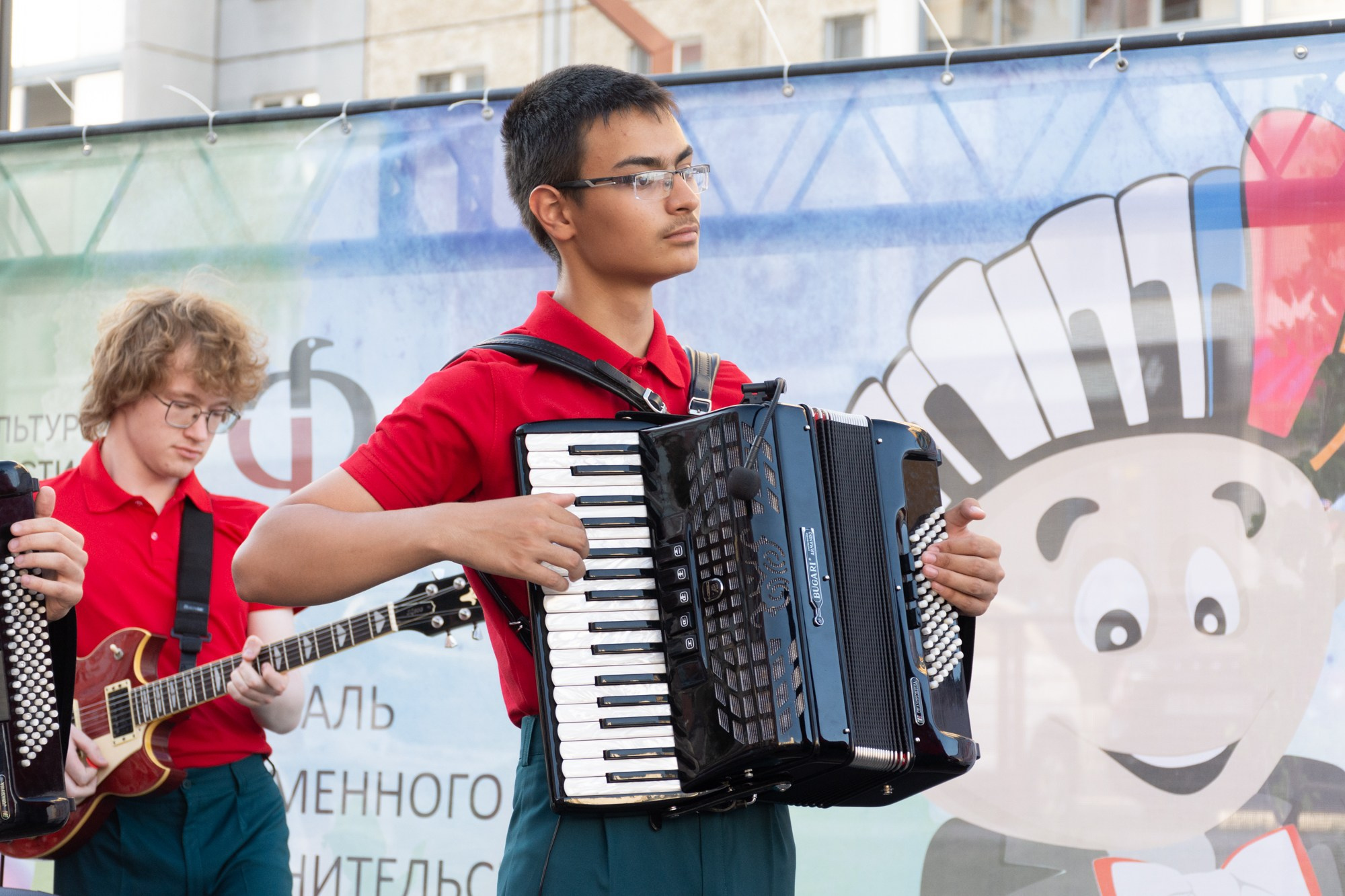 Фестиваль современного исполнительского искусства (Сквер Академ Риверсайд). Фотограф Максим Буряк
