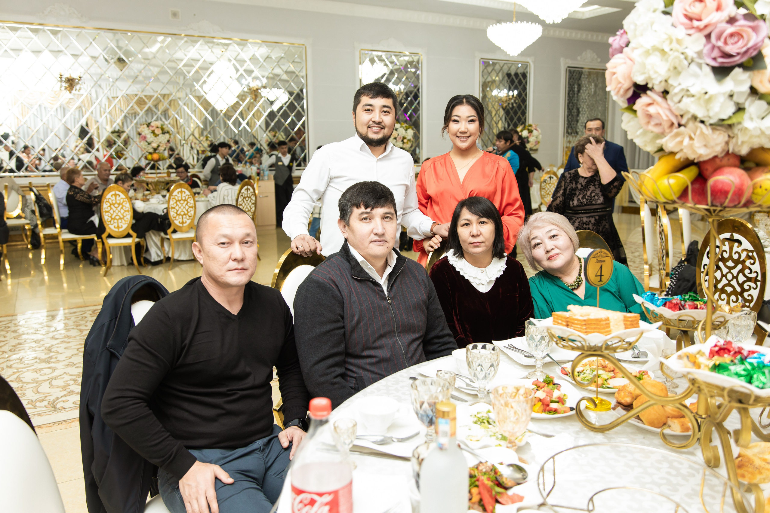 Юбилей. Свадебный и студийный фотограф в Алматы Ильяс Кырбаев