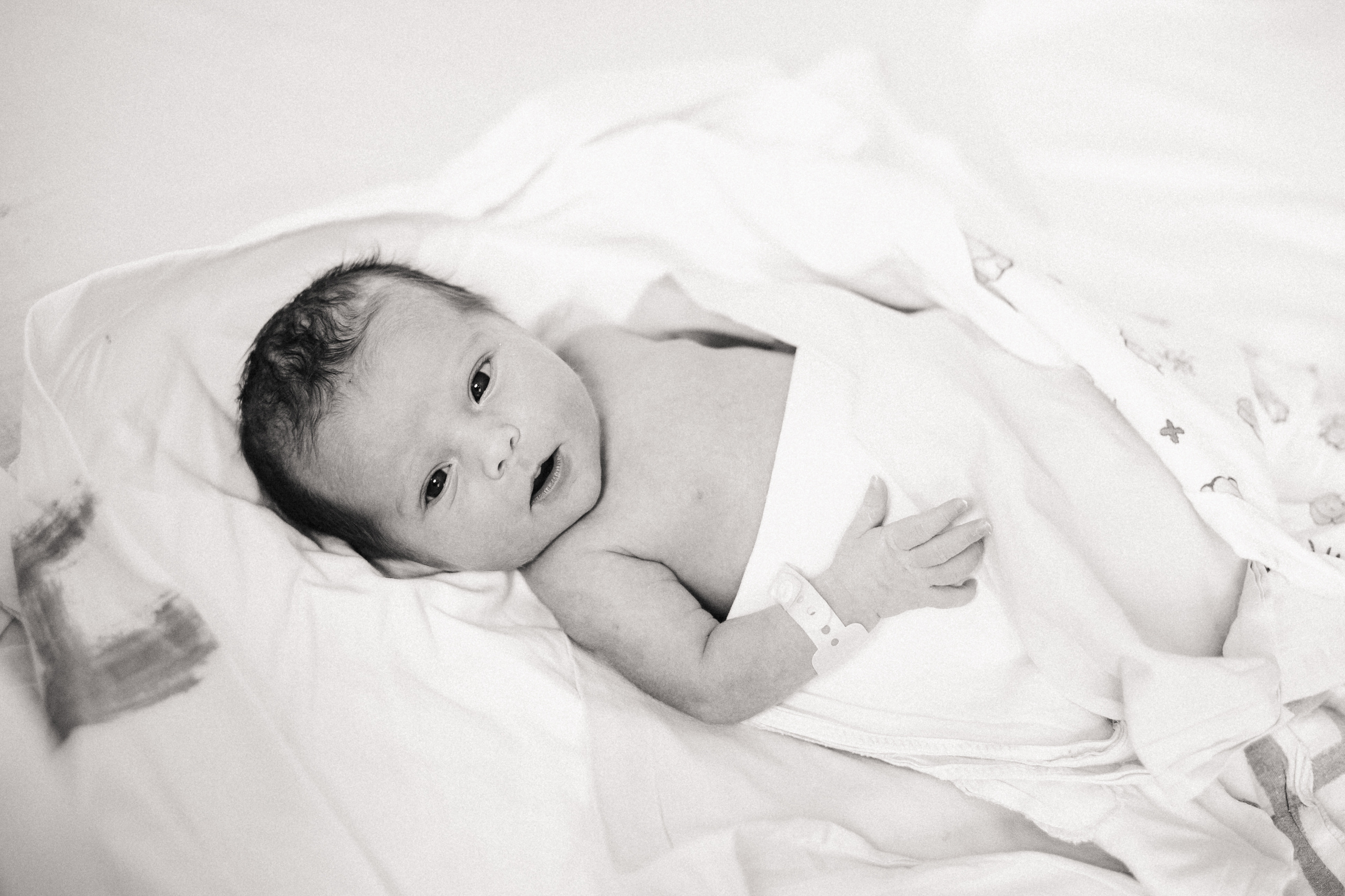 Первый крик!. Фотограф новорожденных в Брянске Анжелика Прохоренкова