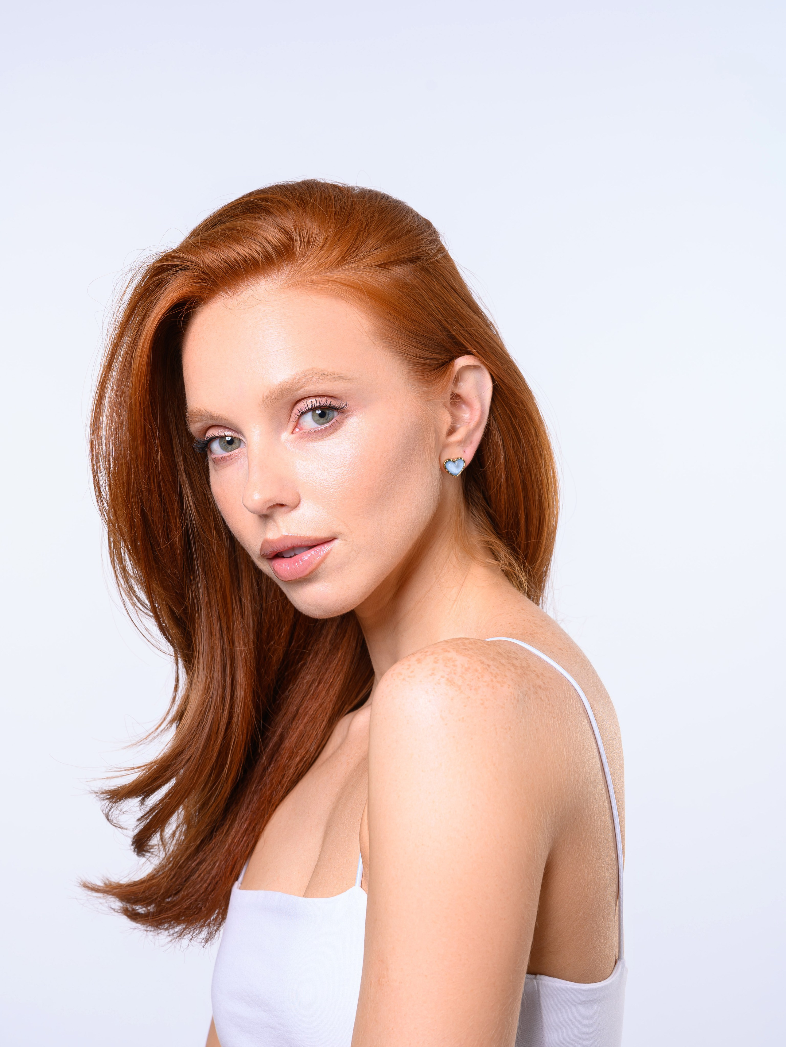 Съемка Серьги модель Екатерина. Студия рекламной и предметной съемки товаров WELKO Studio