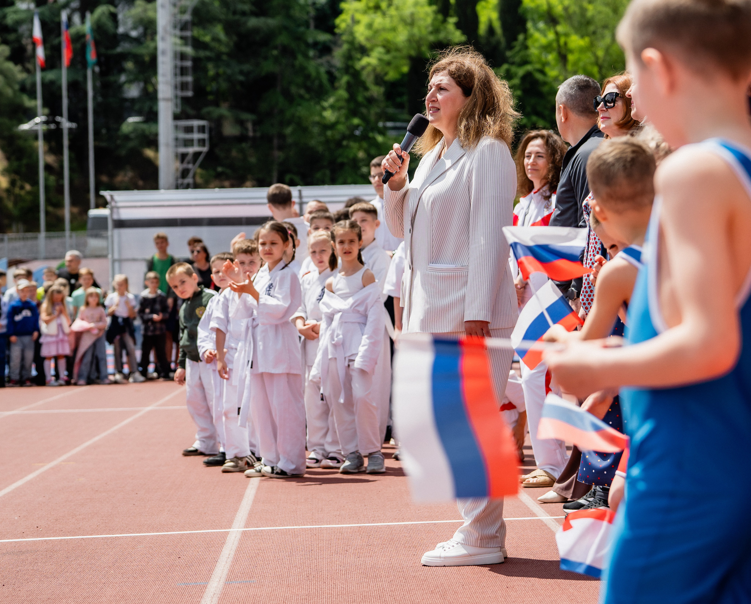 Спортивный праздник в честь дня защиты детей. 1 июня 2026. Ялта, Стадион Авангард. Репортажный фотограф Ялта Крым Краснодар Ростов