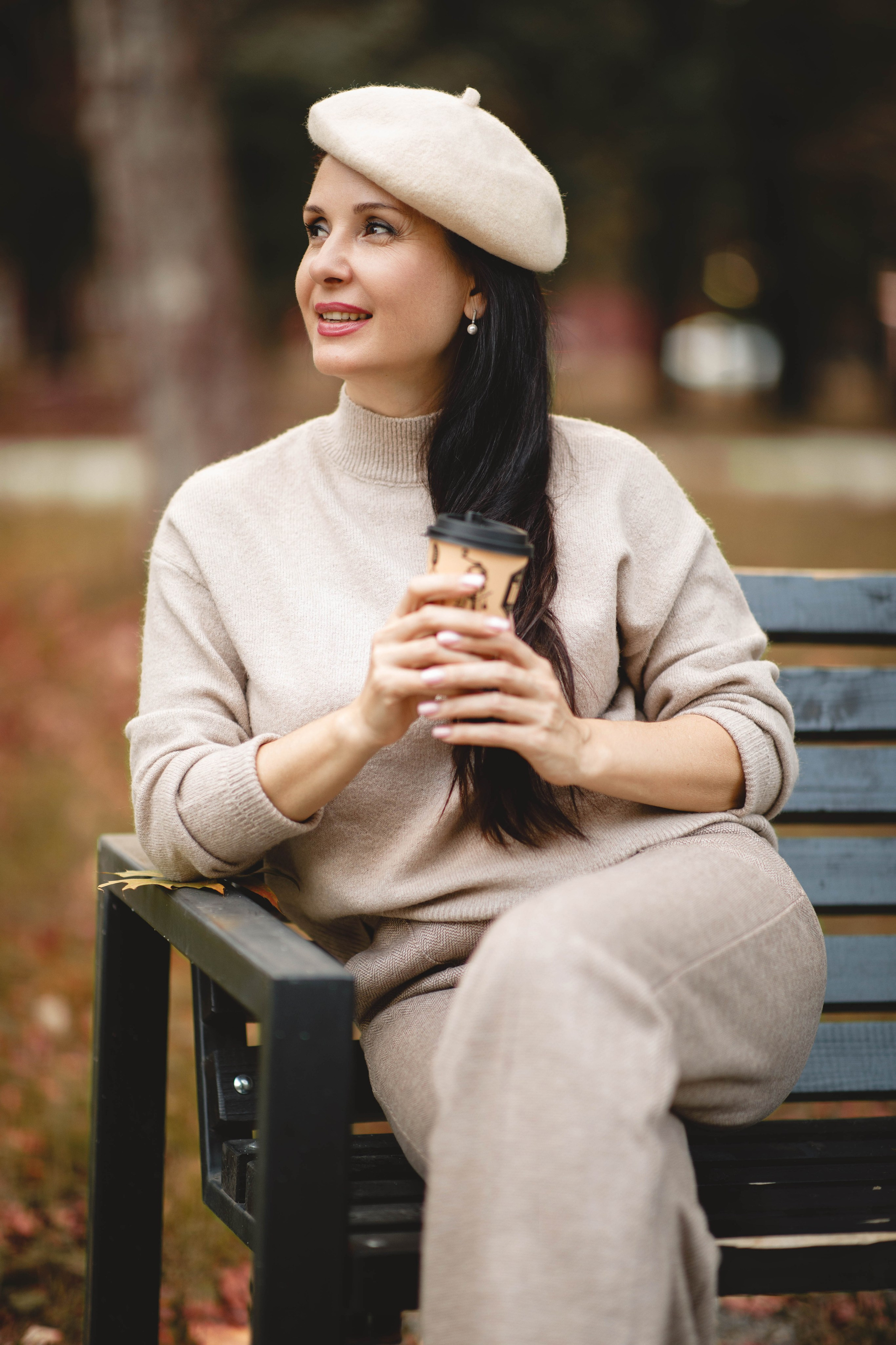 Семейная фотосессия в сквере имени Юрия Гагарина. Фотограф во Владикавказе Юрий Геворгизов