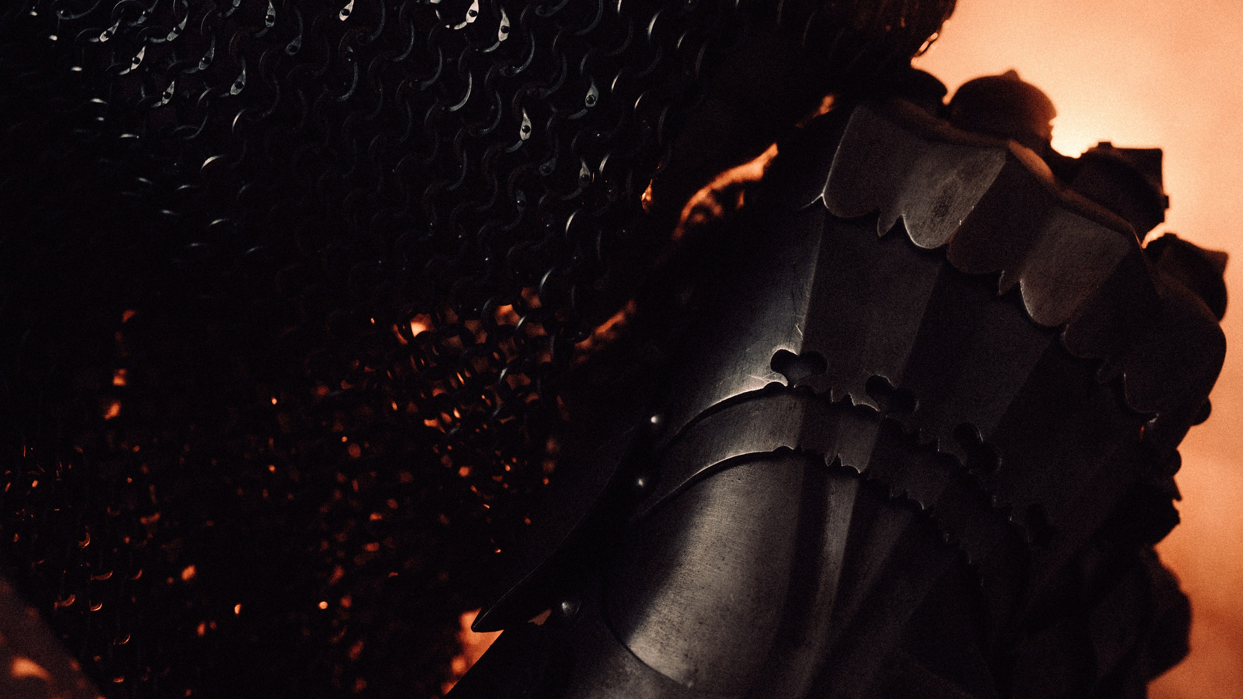 Женская психологическая съёмка в студии. Фотоведьма Дарья Нечинская