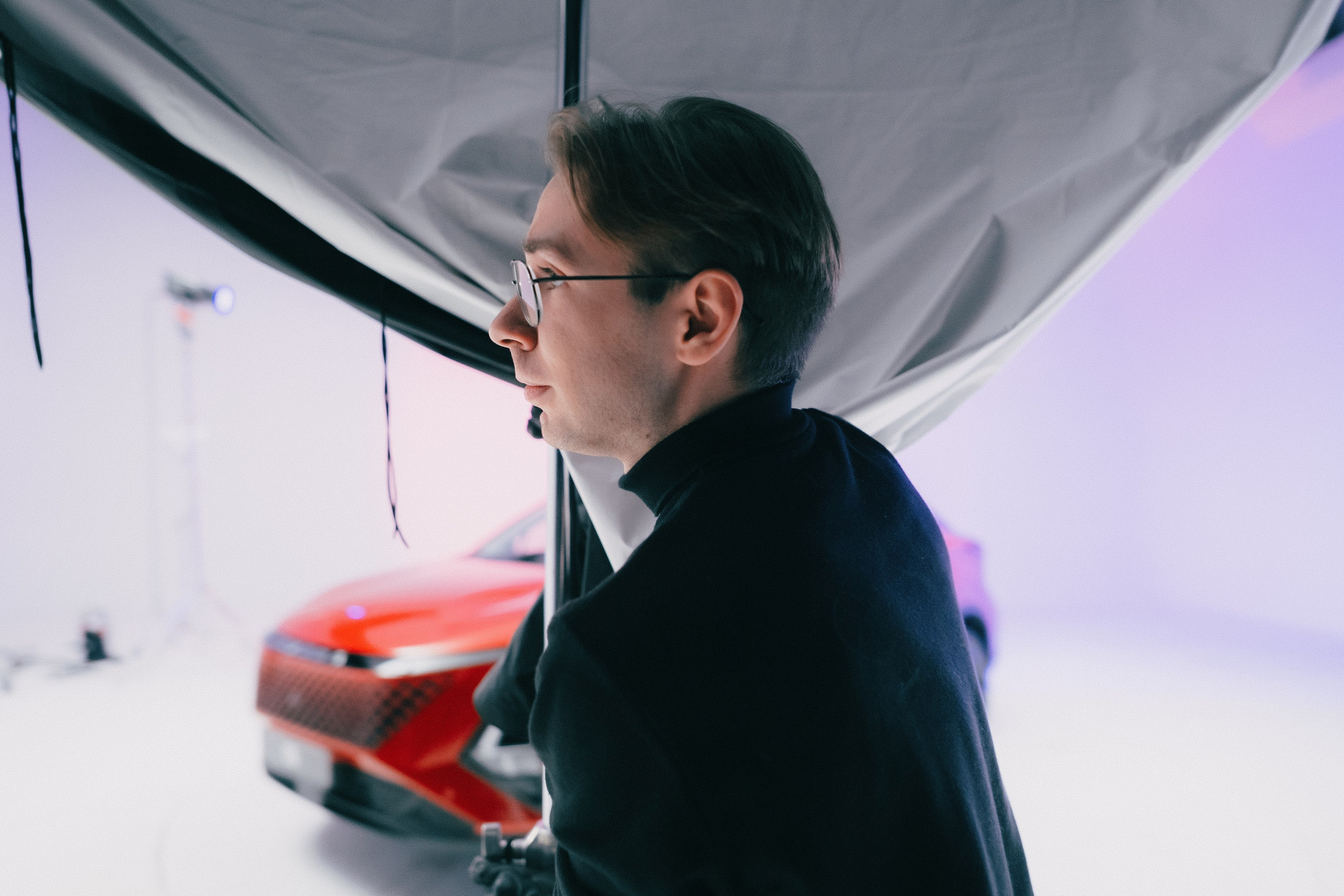 Omoda Backstage. Ilya Foxy — автомобильный фотограф