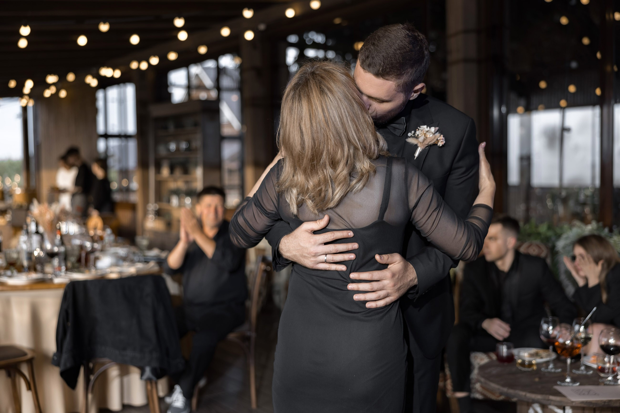 Артем и Вера. Свадебный фотограф и видеограф Юрий и Эля Дубинины