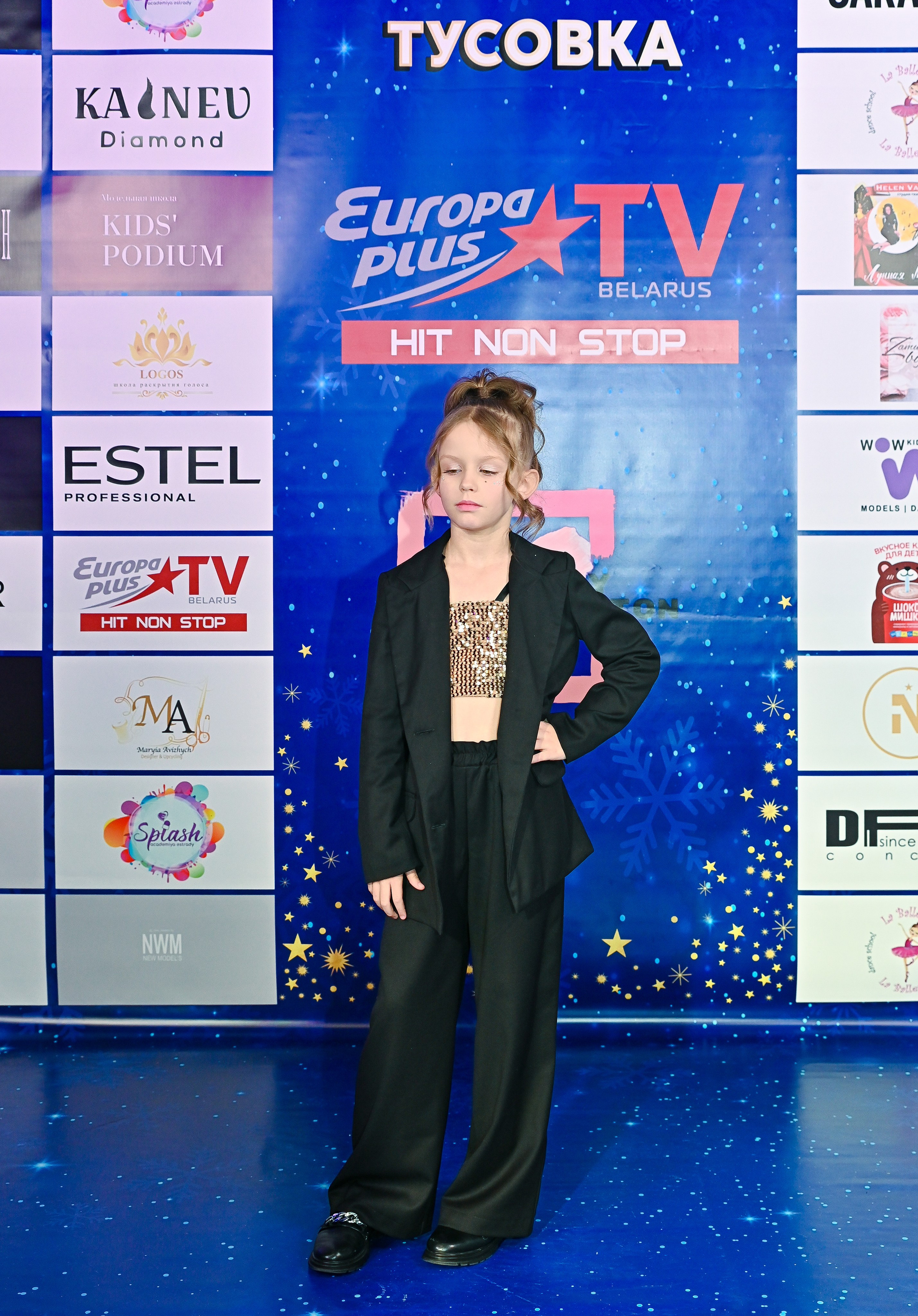 Большая новогодняя тусовка. Фотоуслуги, услуги фотографа, фотографирование важных событий