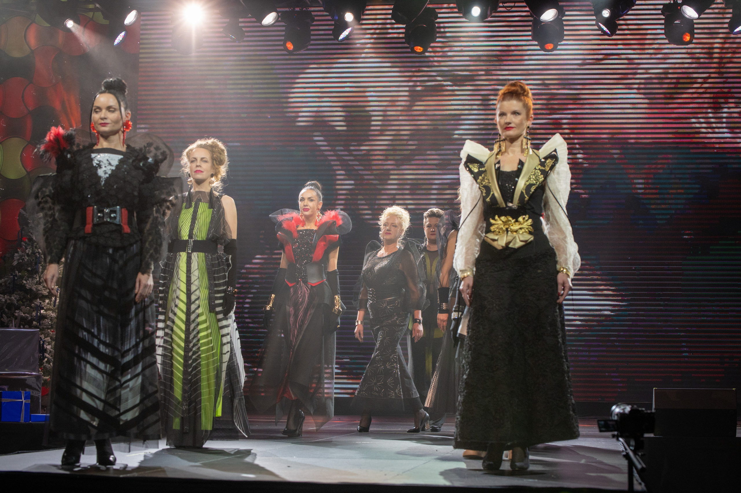 Большая новогодняя тусовка. Фотоуслуги, услуги фотографа, фотографирование важных событий