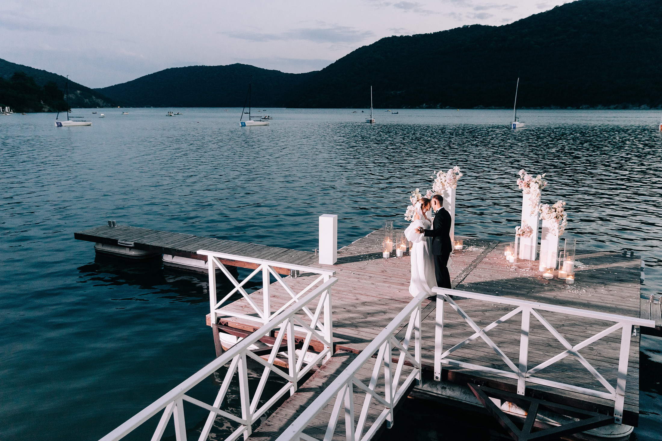 Саша и Света Абрау-Дюрсо. Свадебный и семейный фотограф в Краснодаре Роман Моско