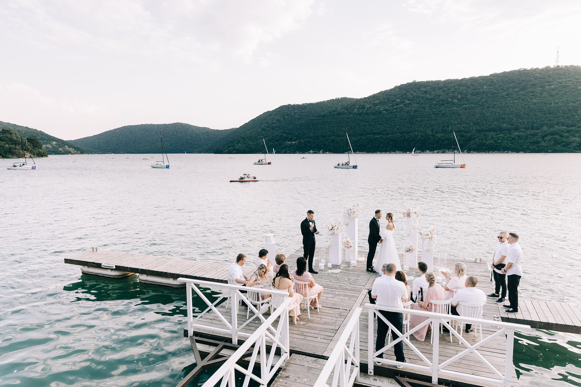 Саша и Света Абрау-Дюрсо. Свадебный и семейный фотограф в Краснодаре Роман Моско