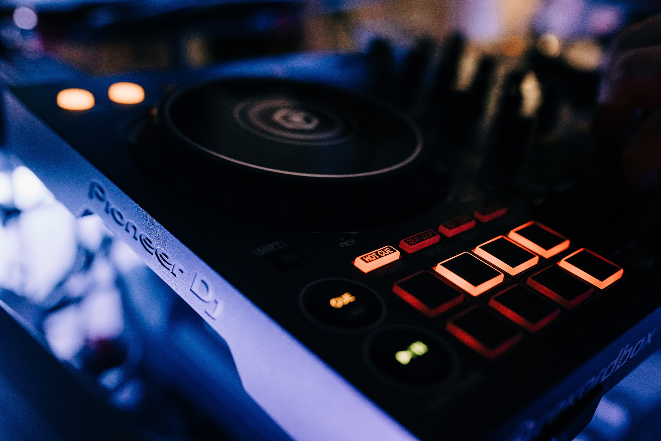 Саша и Света Абрау-Дюрсо. Свадебный и семейный фотограф в Краснодаре Роман Моско