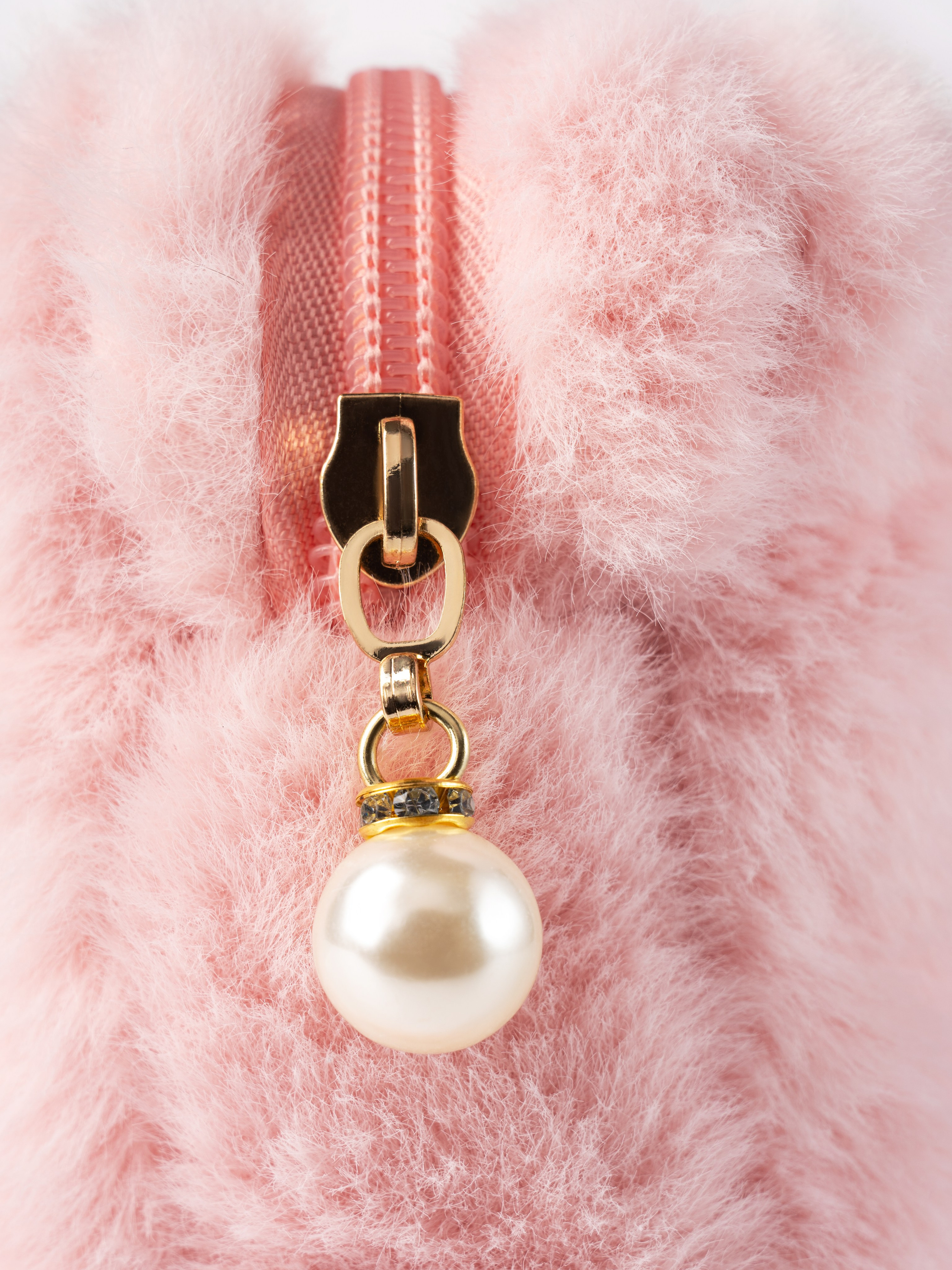 КОСМЕТИЧКИ. Предметная фотосъемка в г. Москва PREDMETKASTUDIO