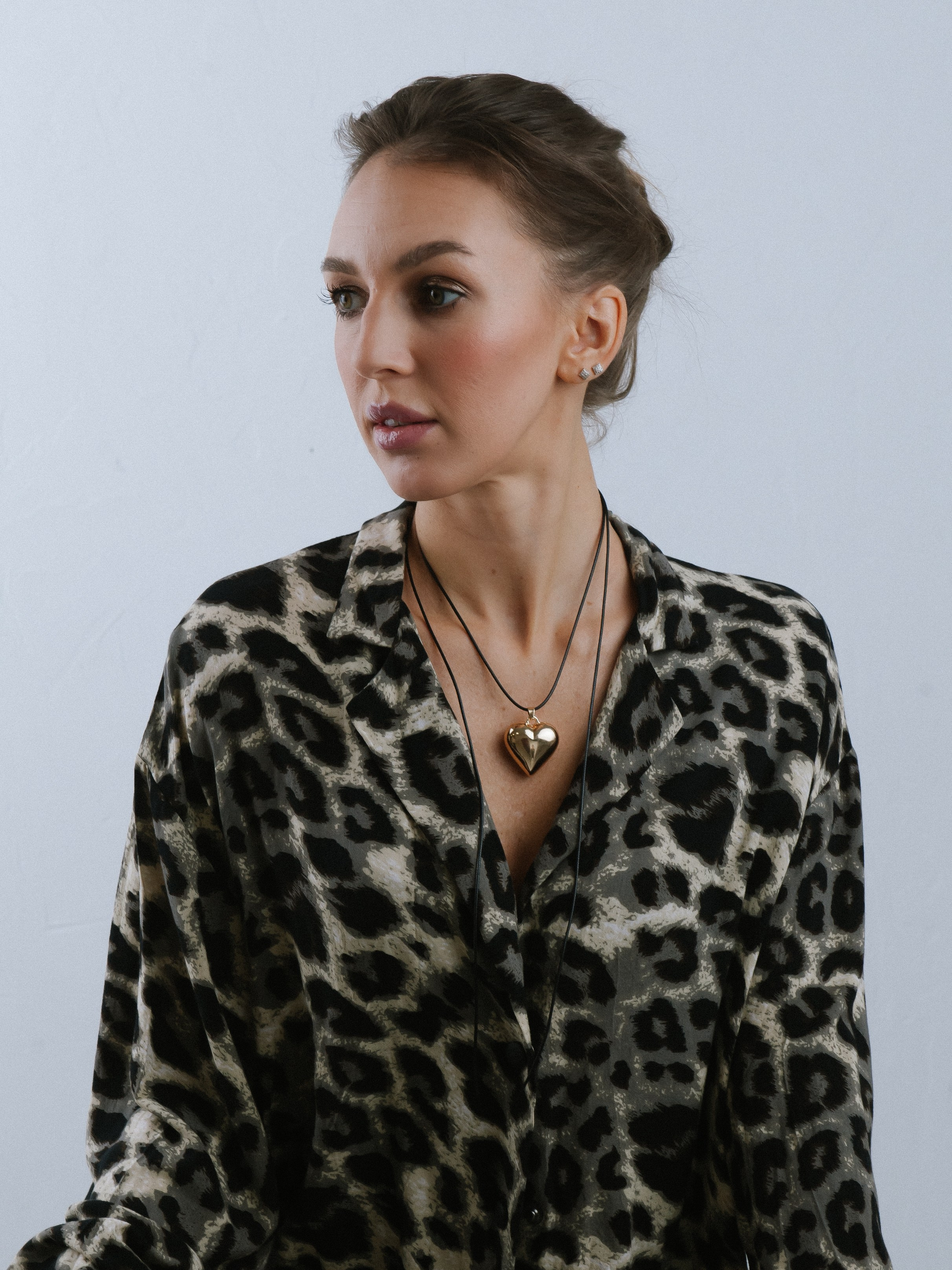 Бижутерия на модели. Ozon/wb