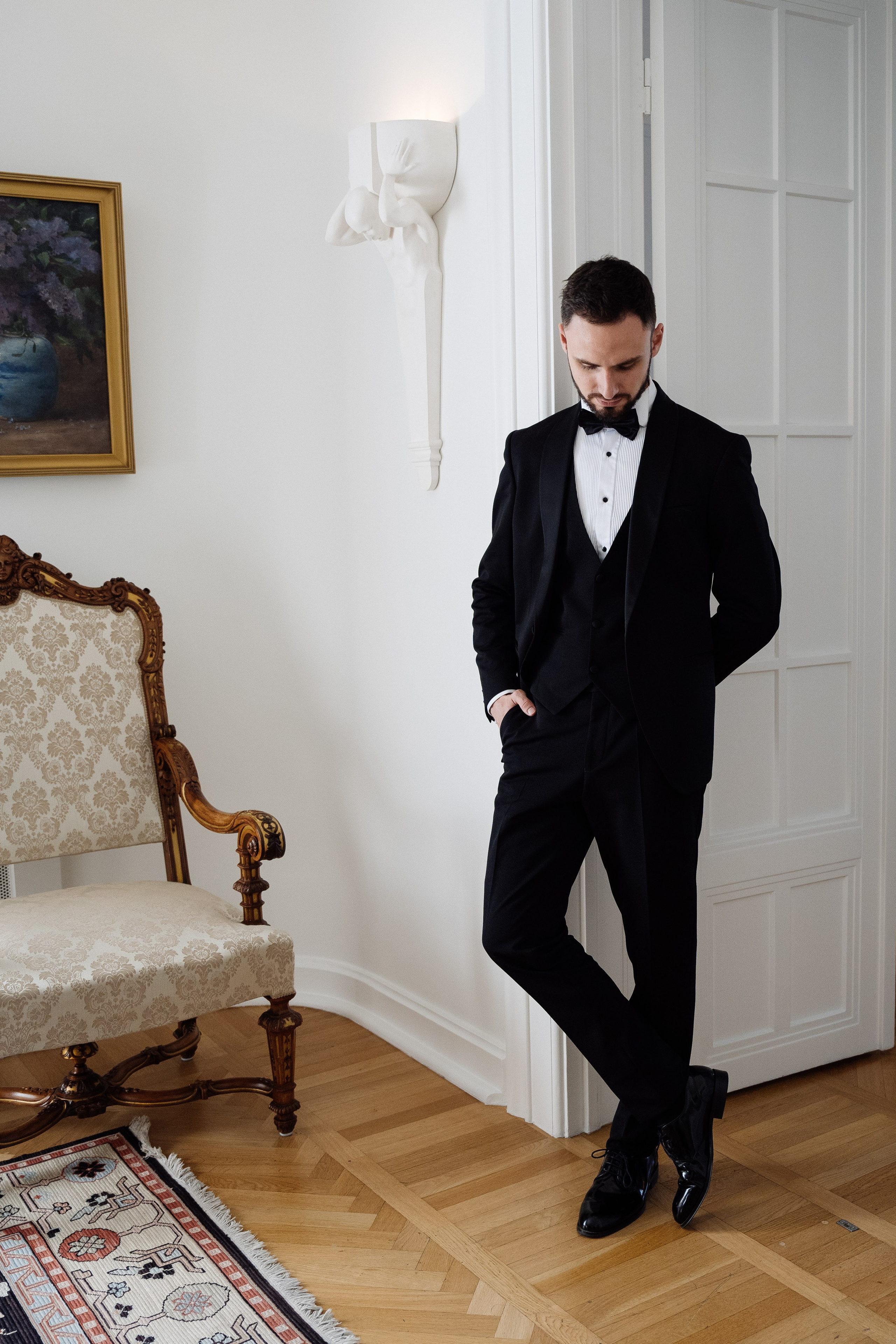 смокинг черный для жениха
