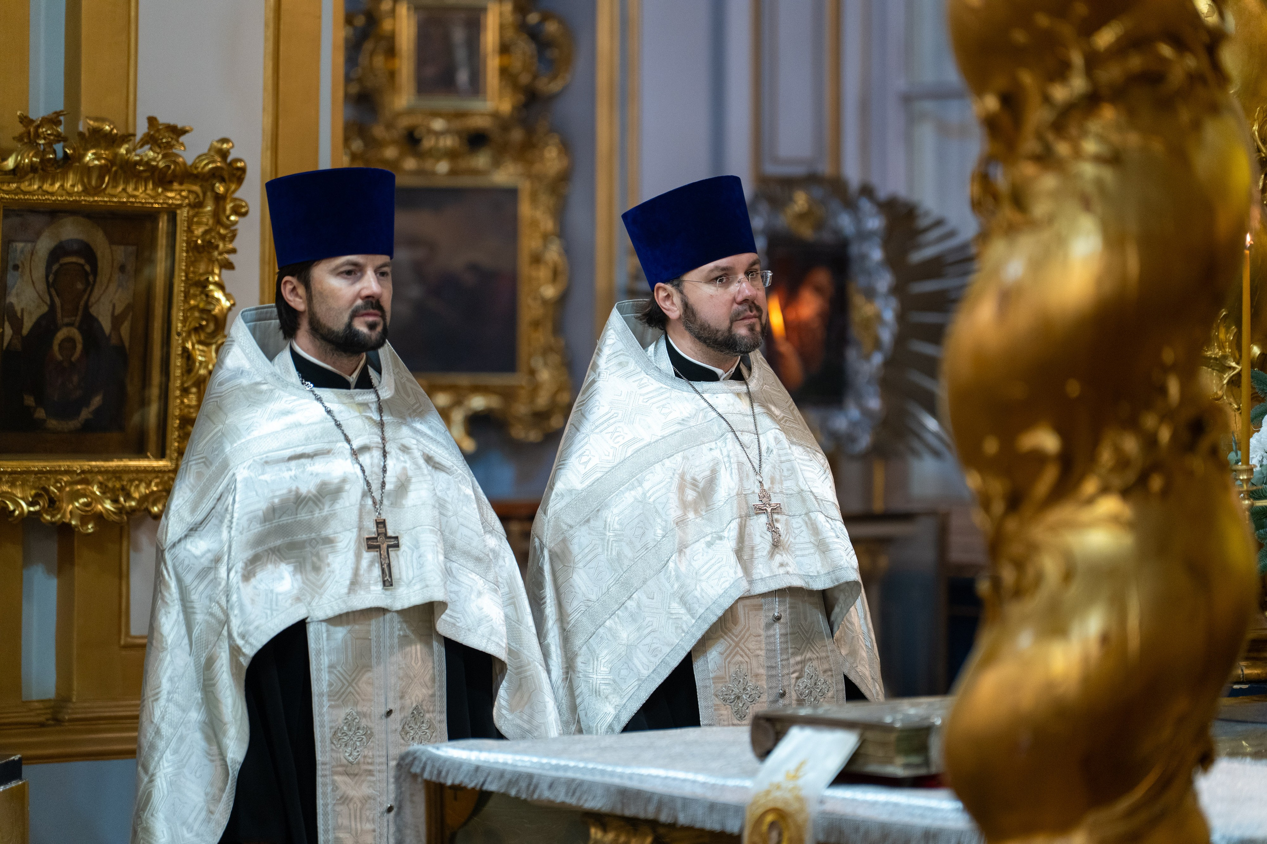 Праздничное бдение в Николо-Богоявленском морском соборе. НИКОЛО-БОГОЯВЛЕНСКИЙ МОРСКОЙ СОБОР