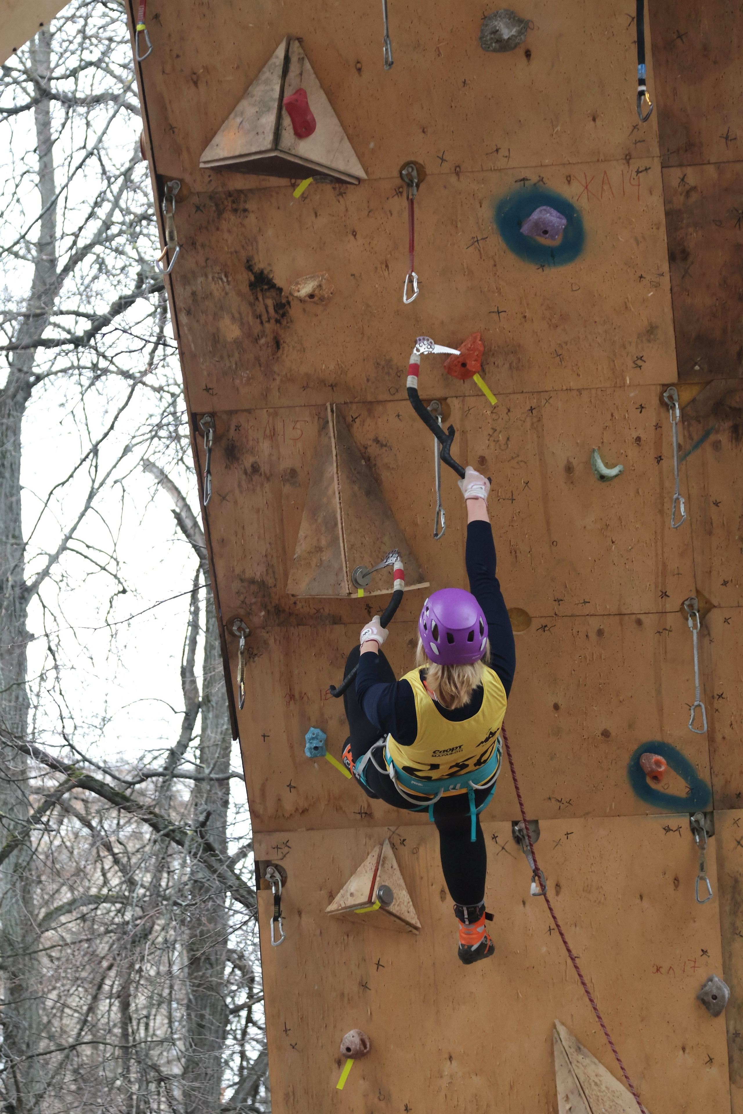 Чемпионат Москвы по ледолазанию. Спортивный и репортажный фотограф Ермакова Светлана