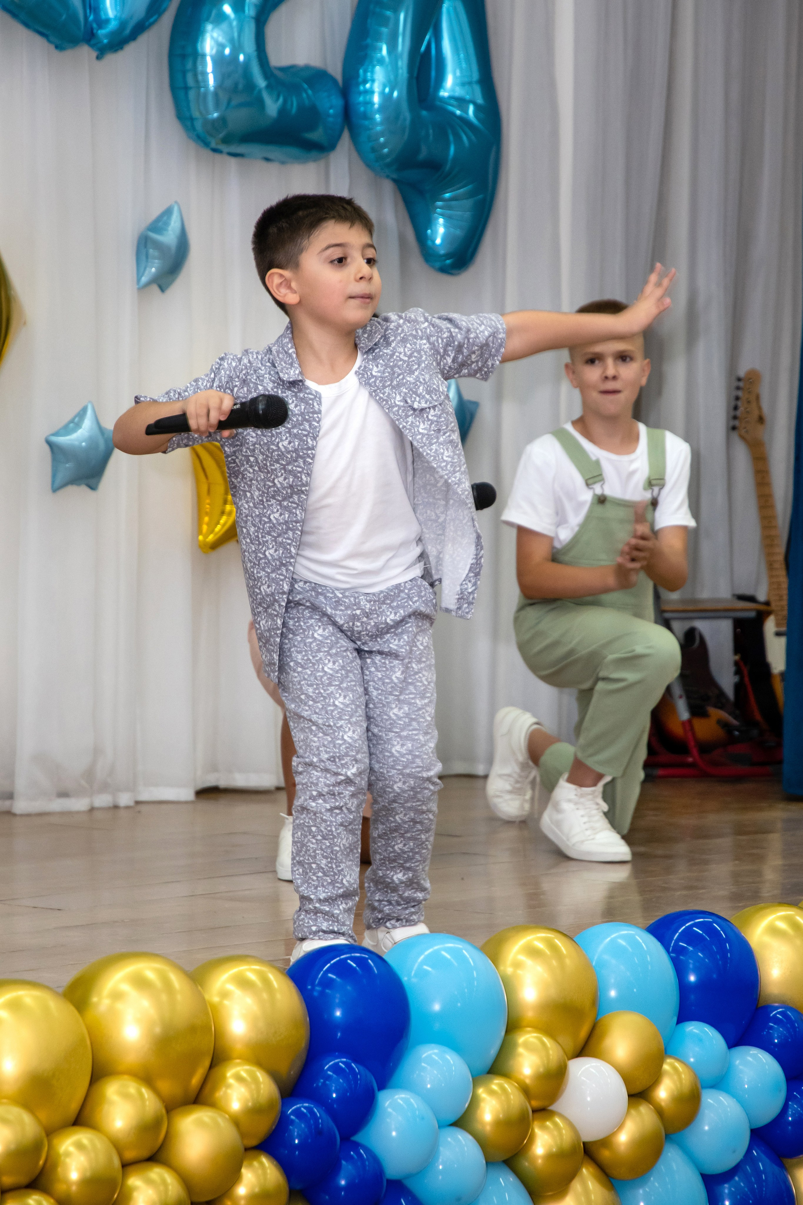 Школа № 98 9 класс вручение аттестатов. Вячеслав Скрипник Фотограф Краснодар