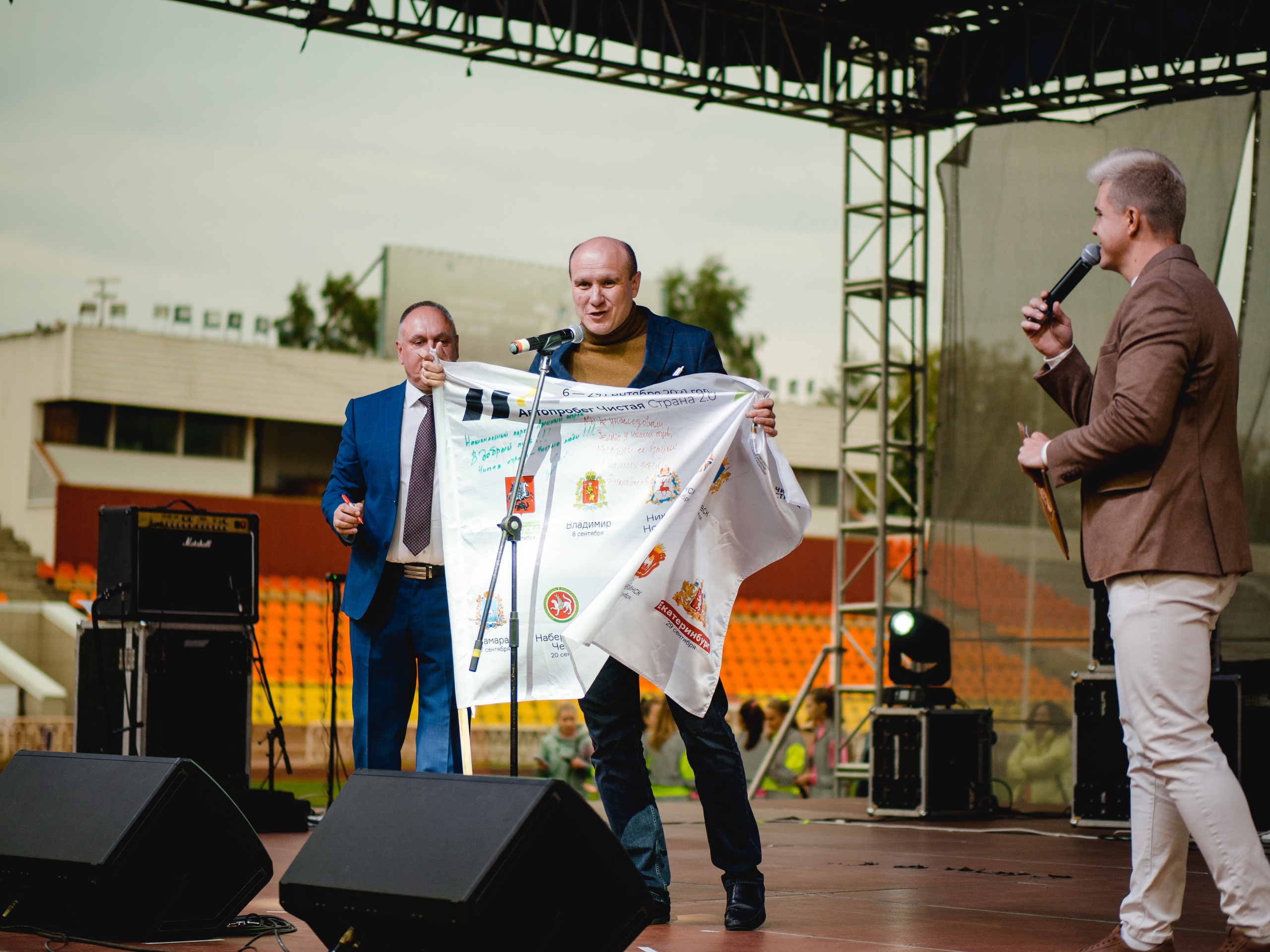 Фотограф на праздники и выпусные во Владимире