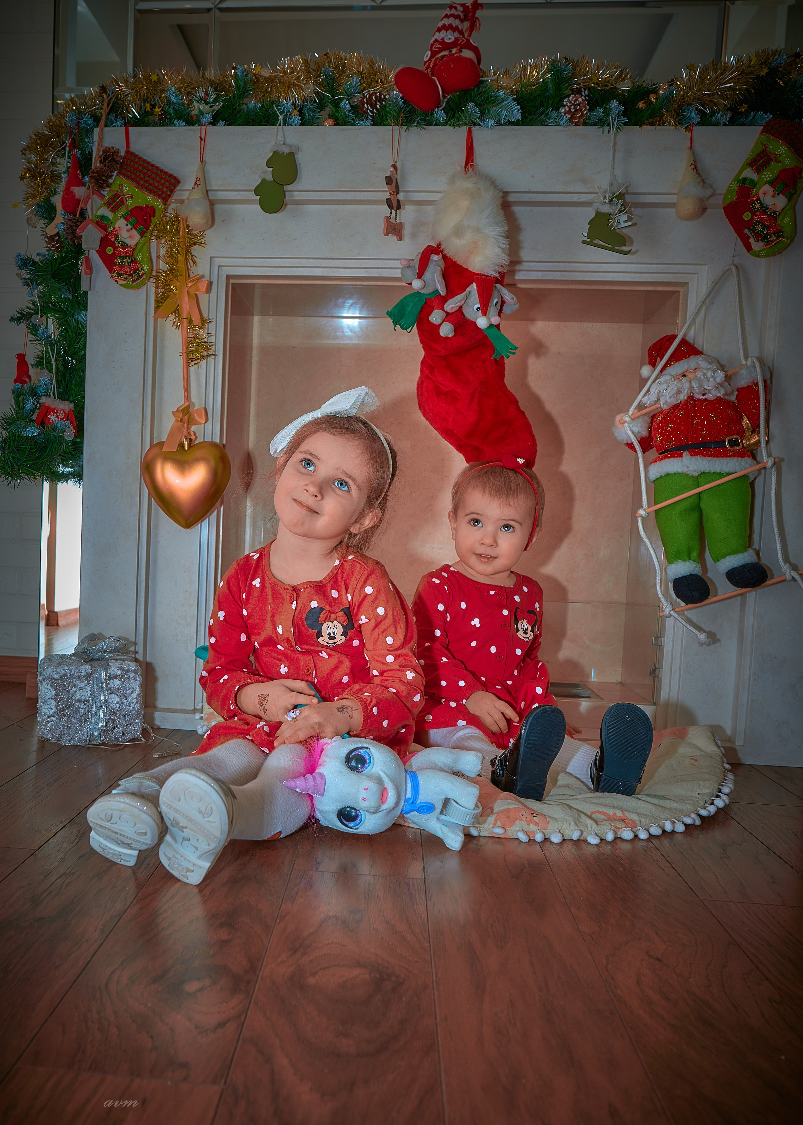 Машенька и Поленька 2024. Фотограф Михеев Андрей