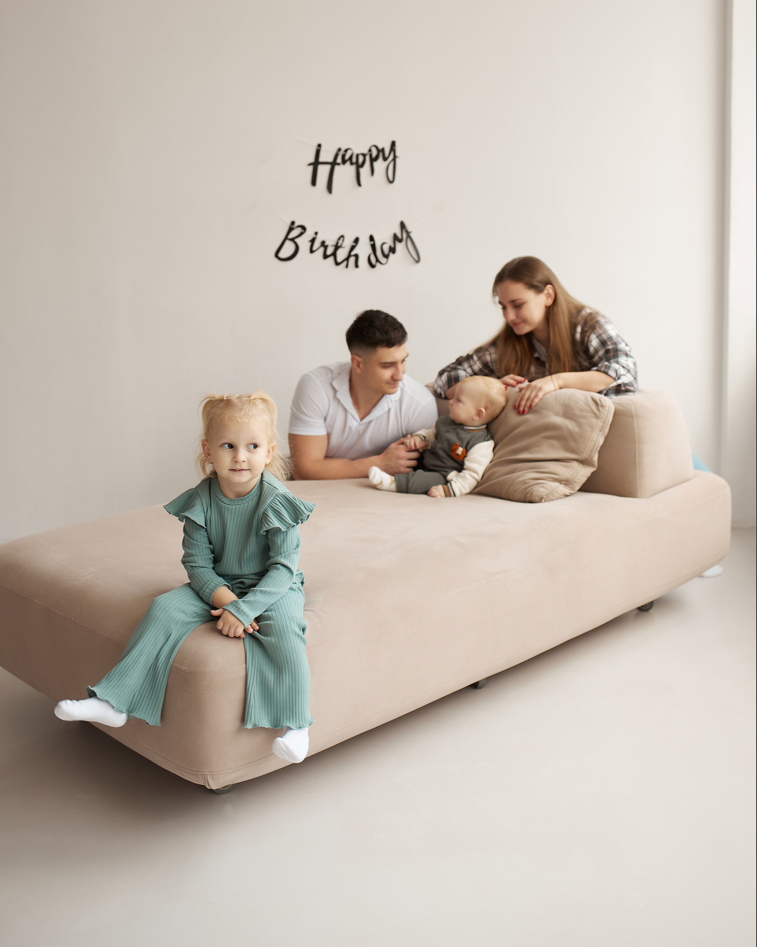 Студийные семейные фотосъемки