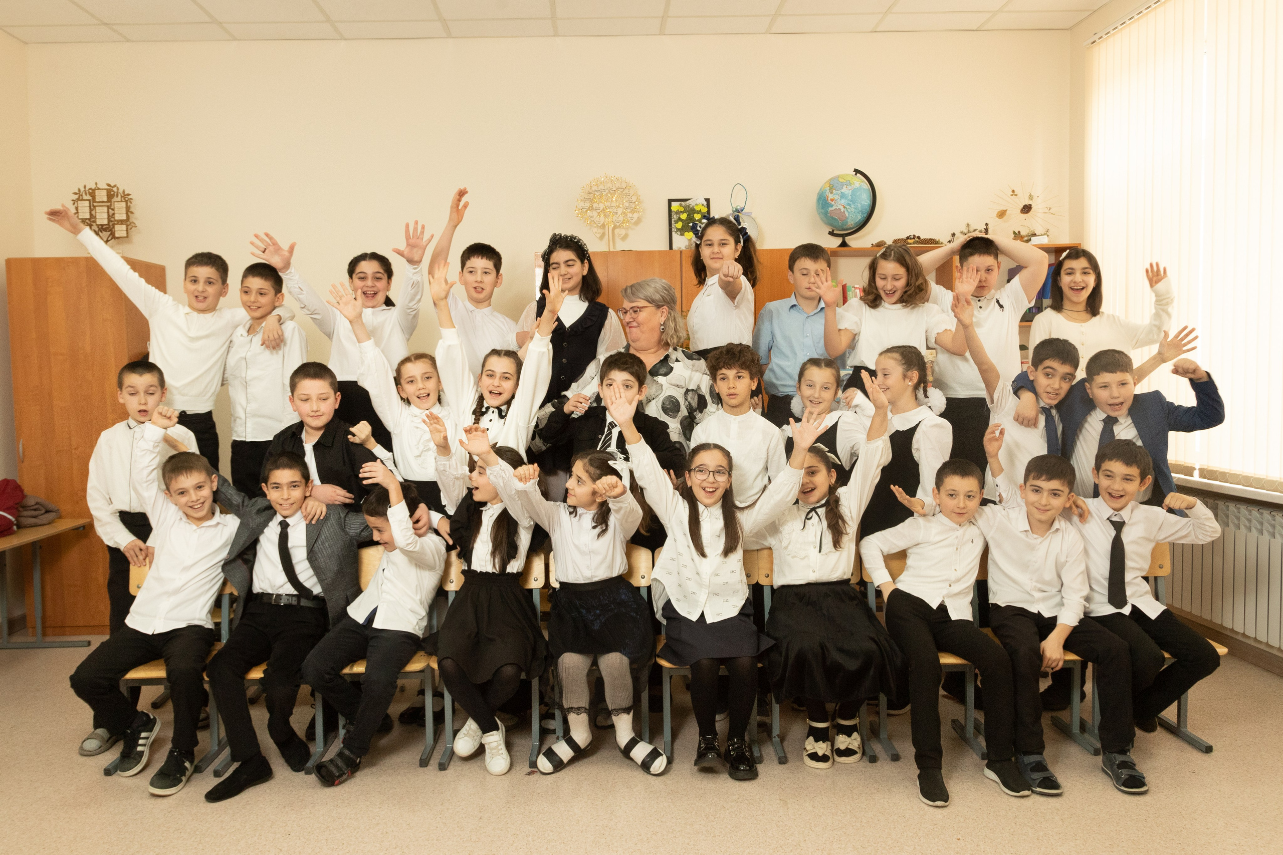 4 класс. Школьный фотограф в г. Нальчик Галимат Абитова